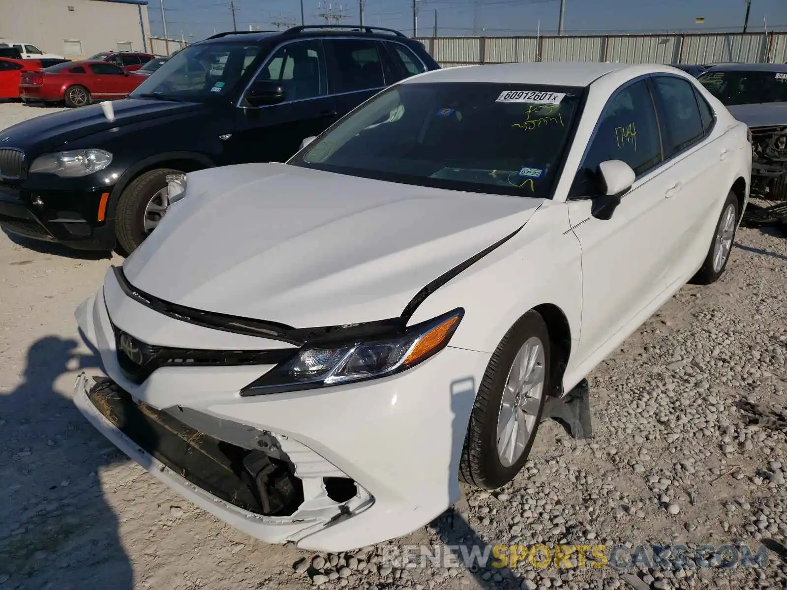 2 Photograph of a damaged car 4T1C11AK0LU327331 TOYOTA CAMRY 2020