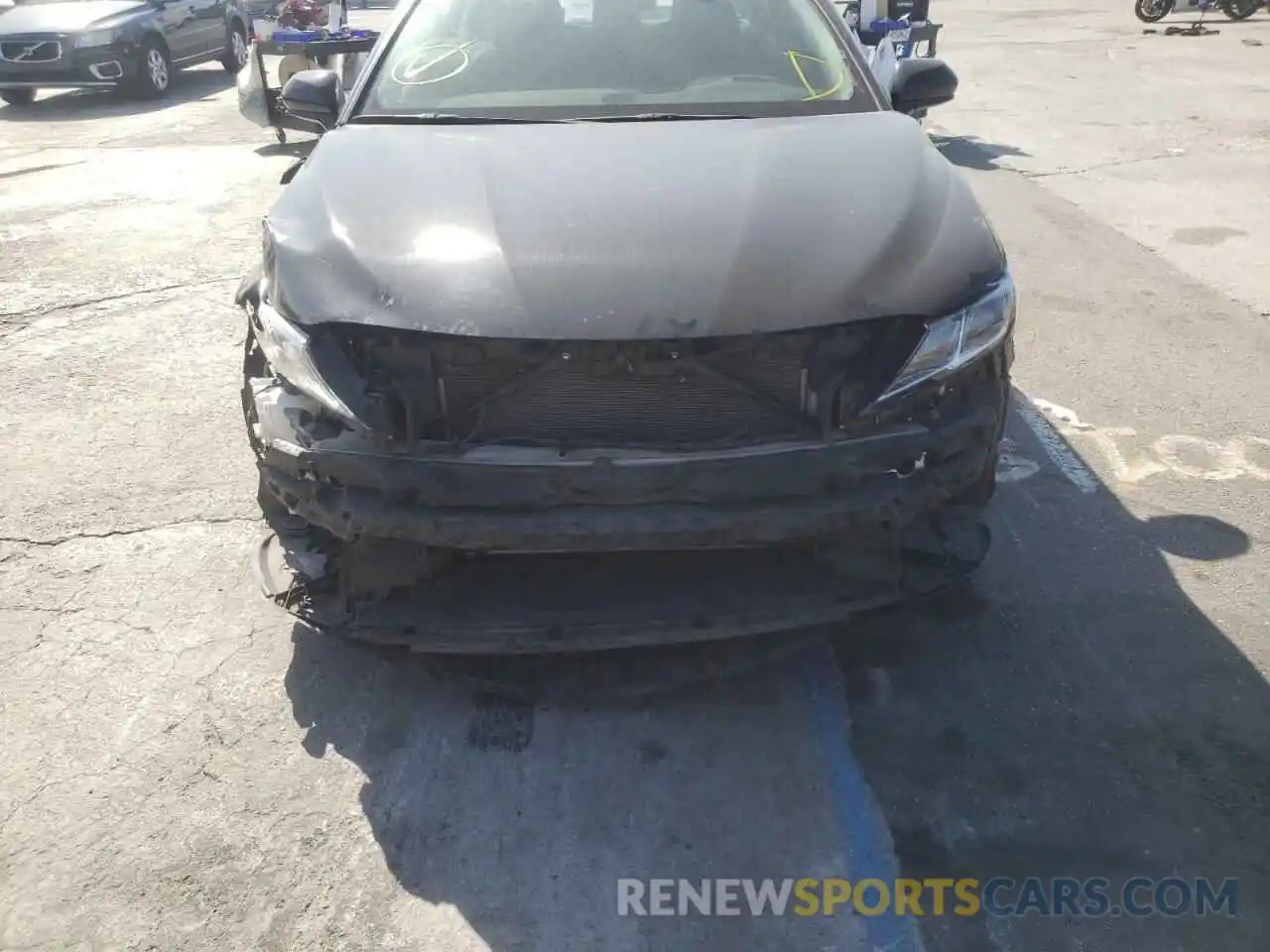 9 Photograph of a damaged car 4T1C11AK0LU328740 TOYOTA CAMRY 2020