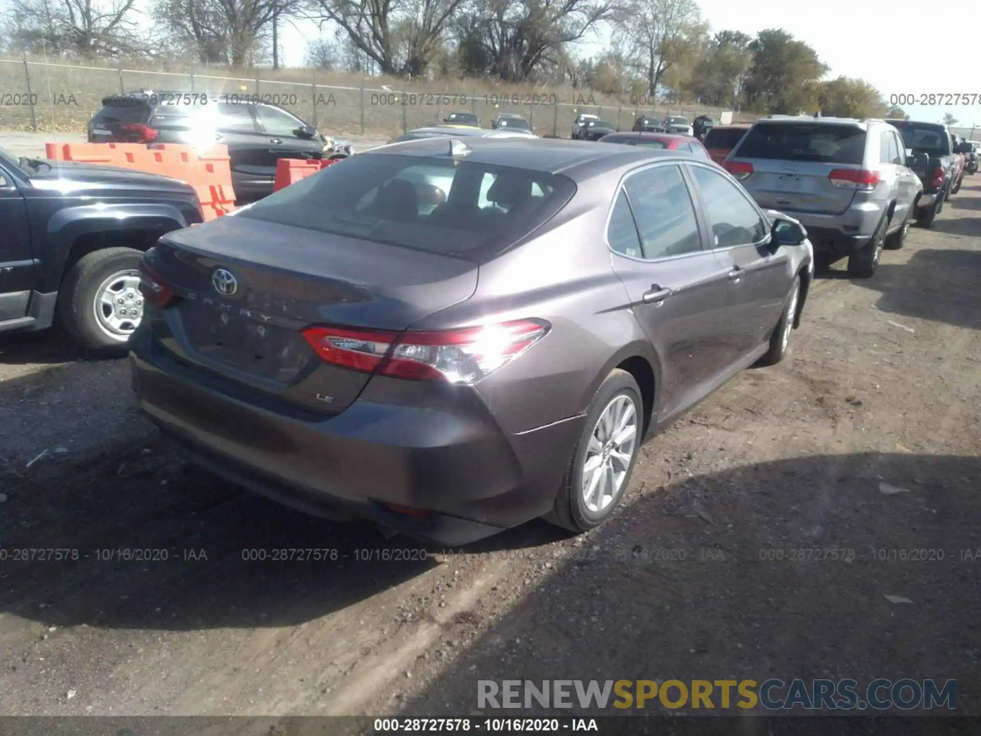 4 Photograph of a damaged car 4T1C11AK0LU329841 TOYOTA CAMRY 2020