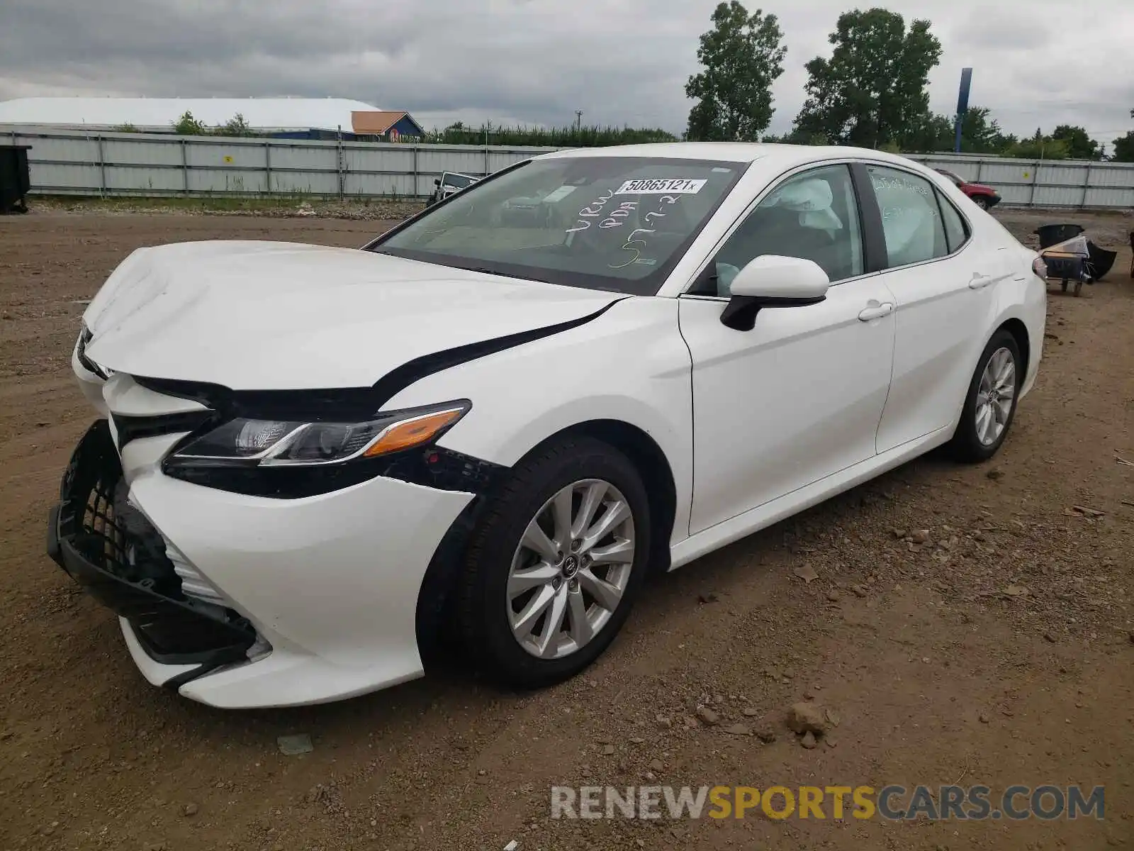 2 Photograph of a damaged car 4T1C11AK0LU334120 TOYOTA CAMRY 2020