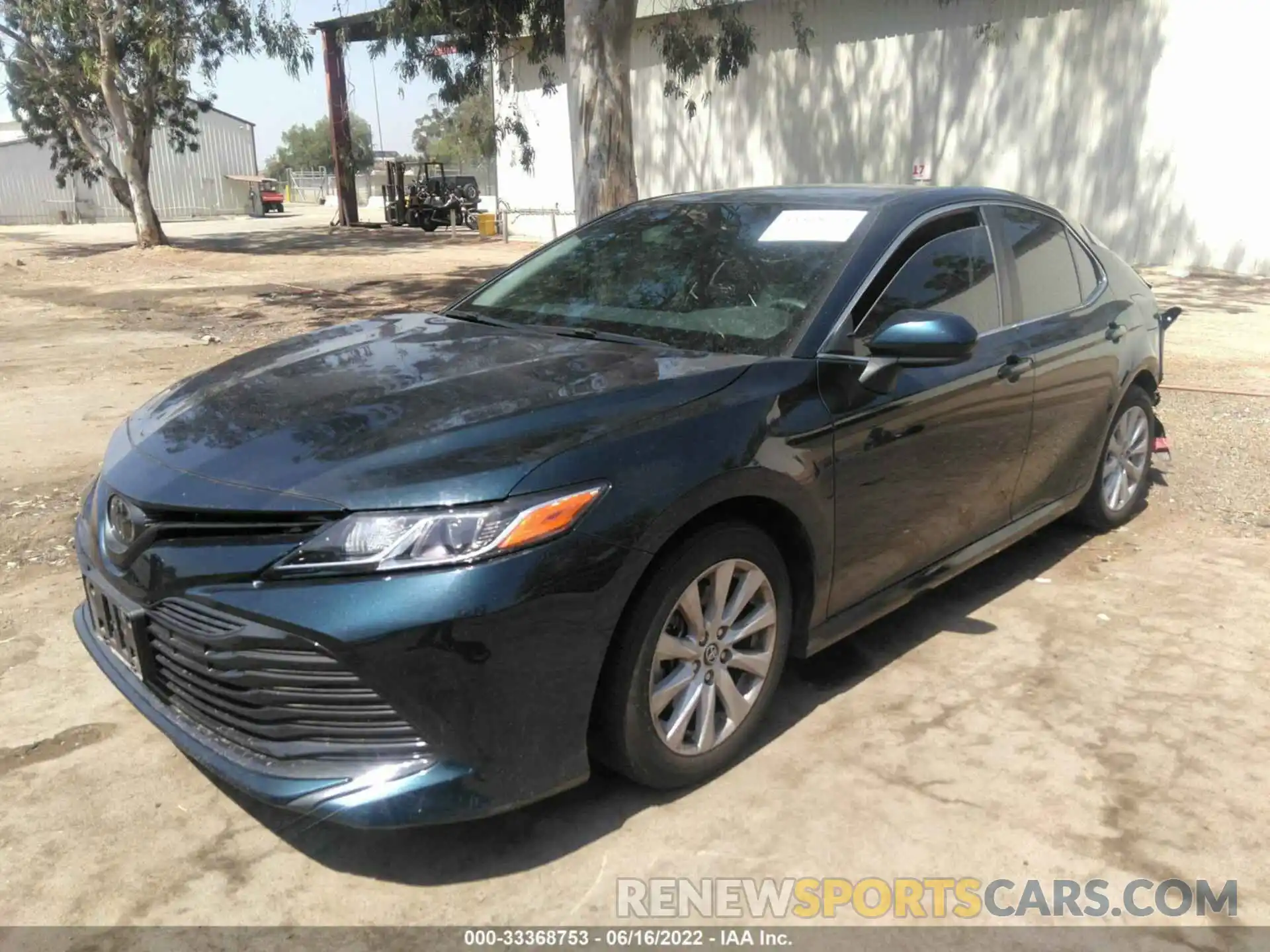 2 Photograph of a damaged car 4T1C11AK0LU342007 TOYOTA CAMRY 2020