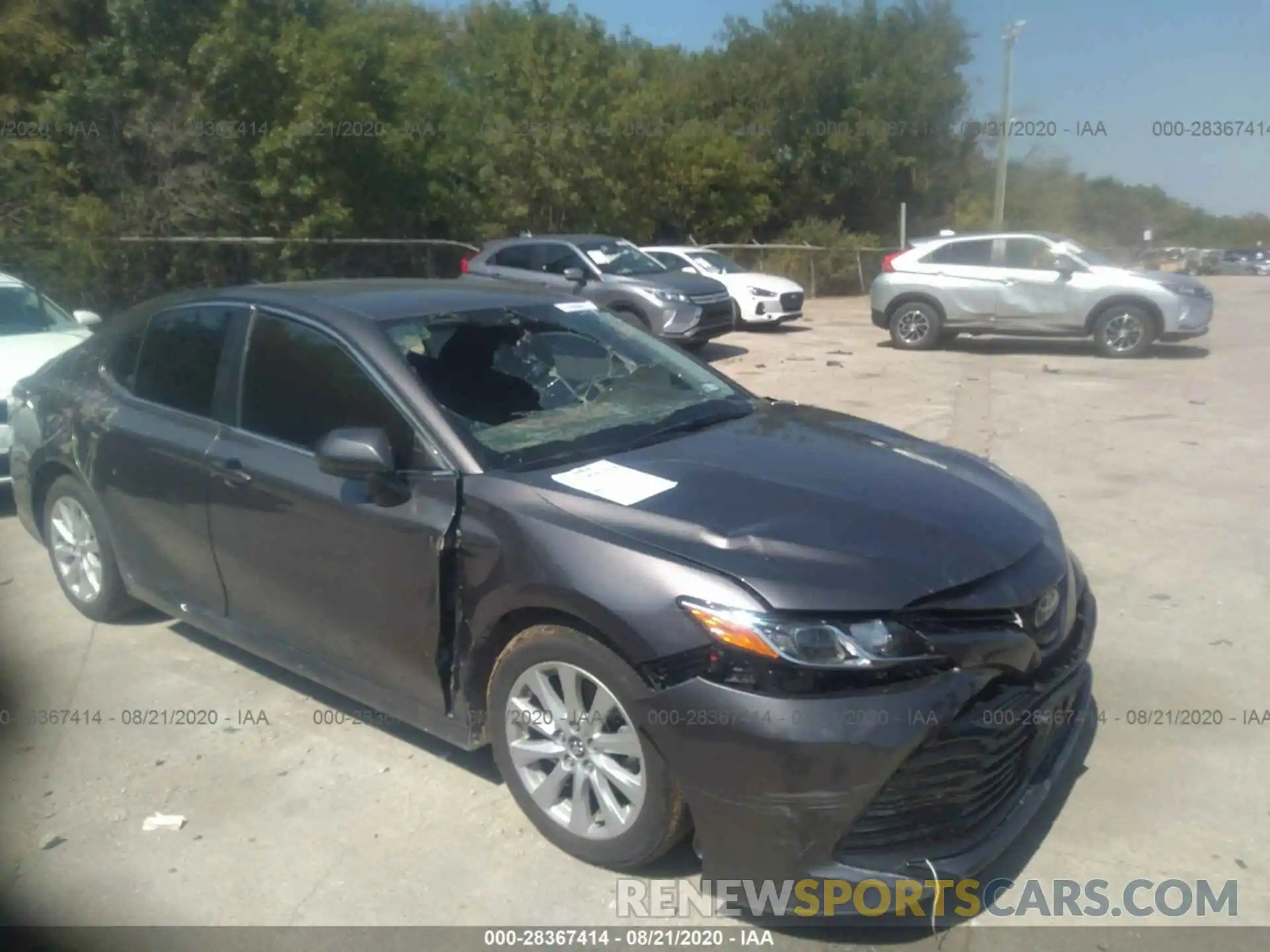 1 Photograph of a damaged car 4T1C11AK0LU342296 TOYOTA CAMRY 2020