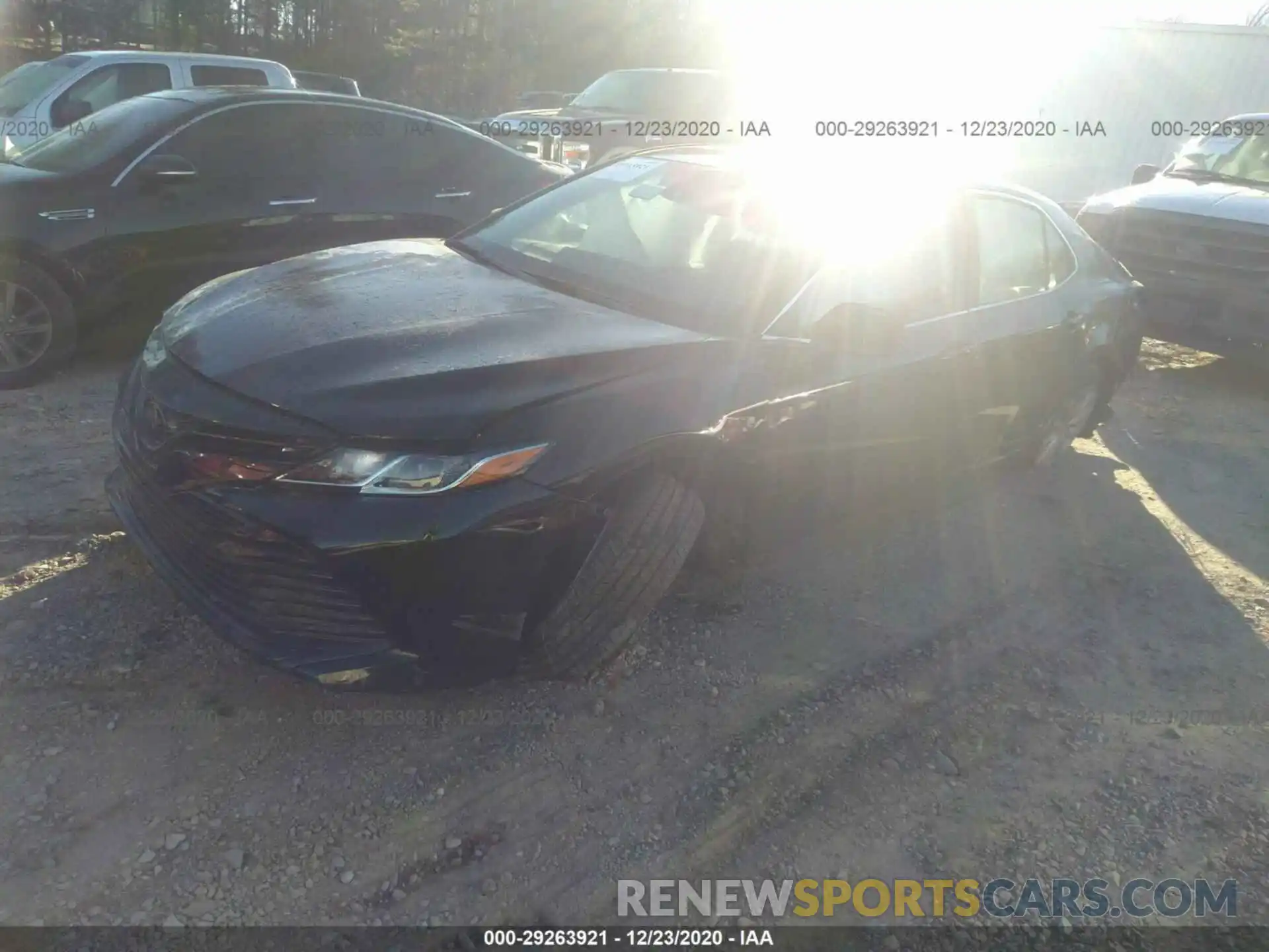 6 Photograph of a damaged car 4T1C11AK0LU343772 TOYOTA CAMRY 2020