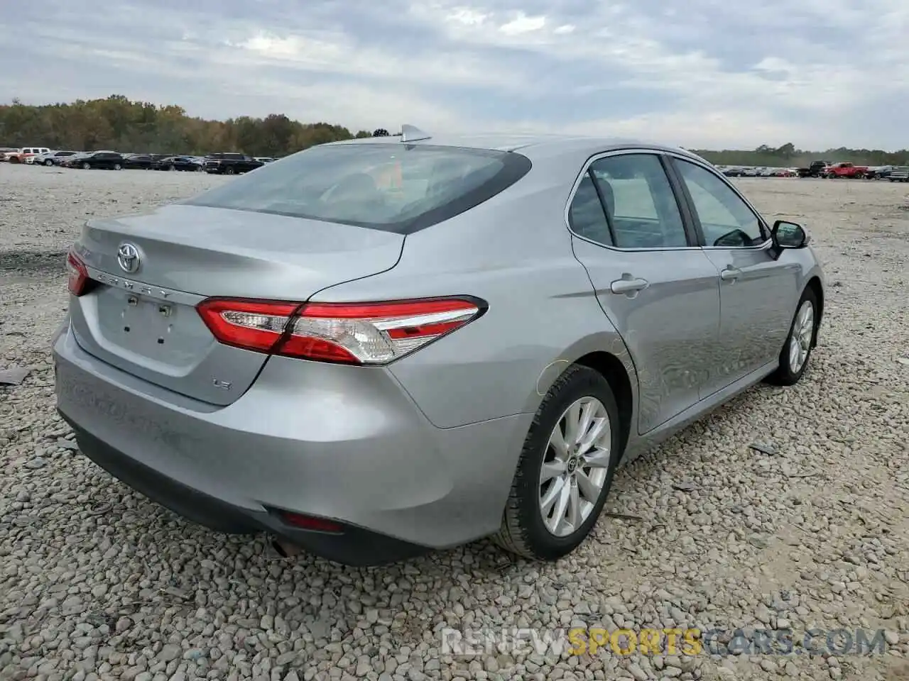 3 Photograph of a damaged car 4T1C11AK0LU345554 TOYOTA CAMRY 2020