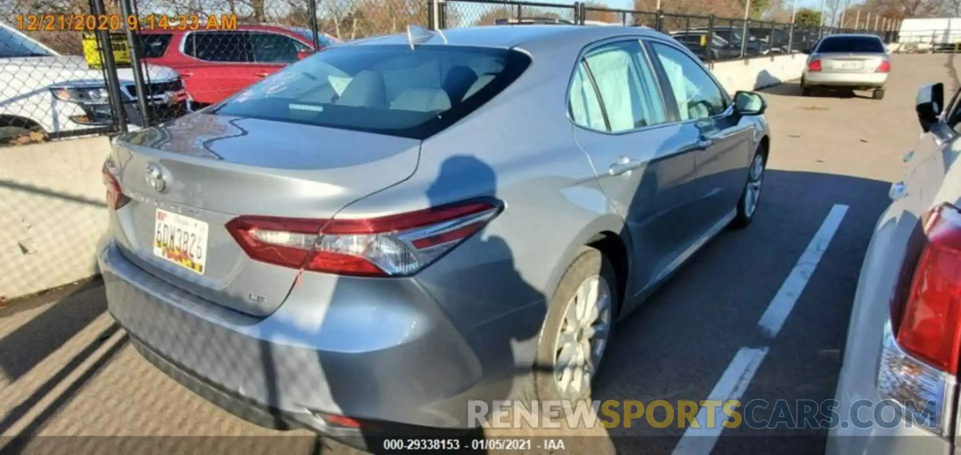 12 Photograph of a damaged car 4T1C11AK0LU356733 TOYOTA CAMRY 2020