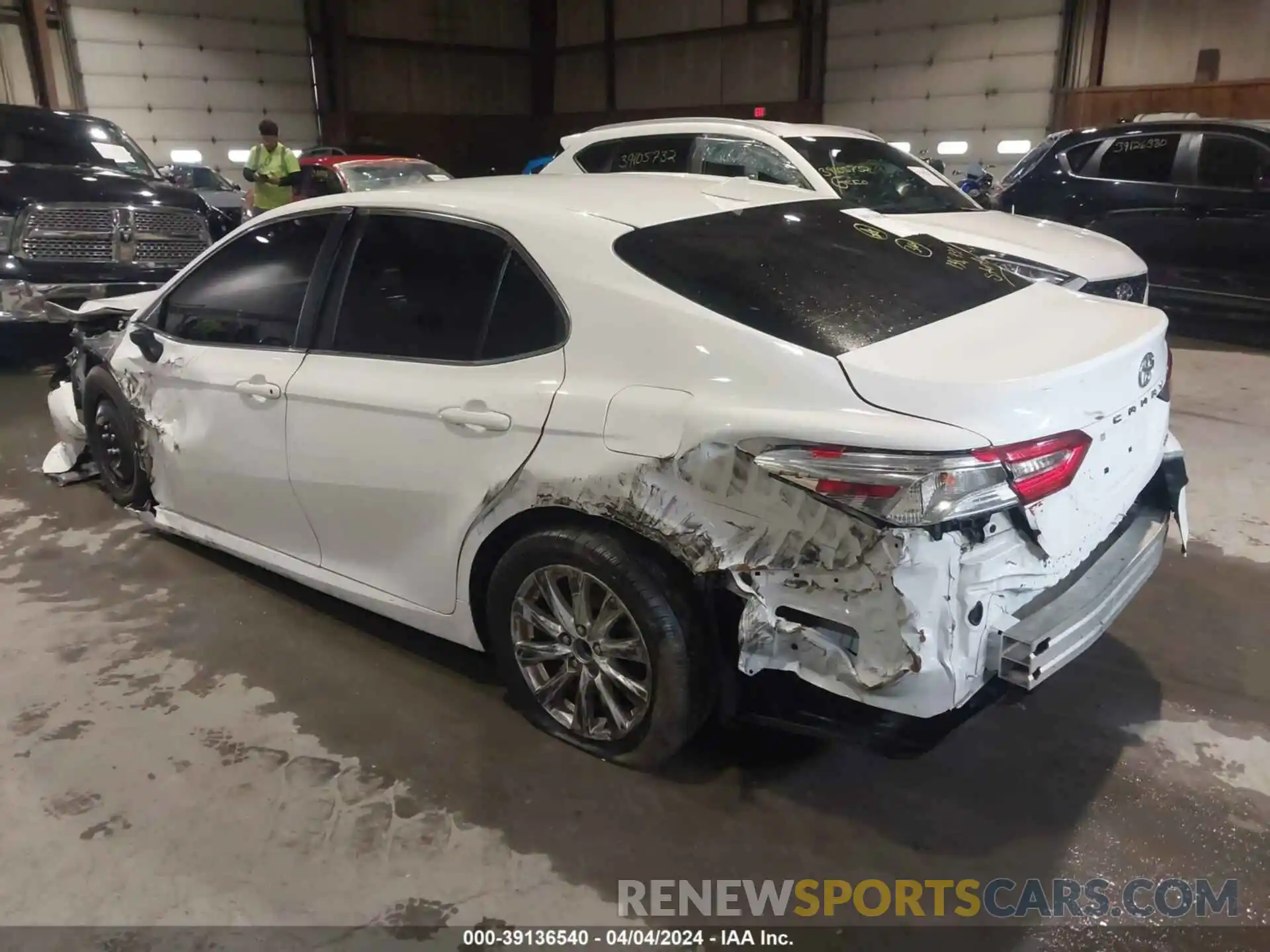 3 Photograph of a damaged car 4T1C11AK0LU358675 TOYOTA CAMRY 2020