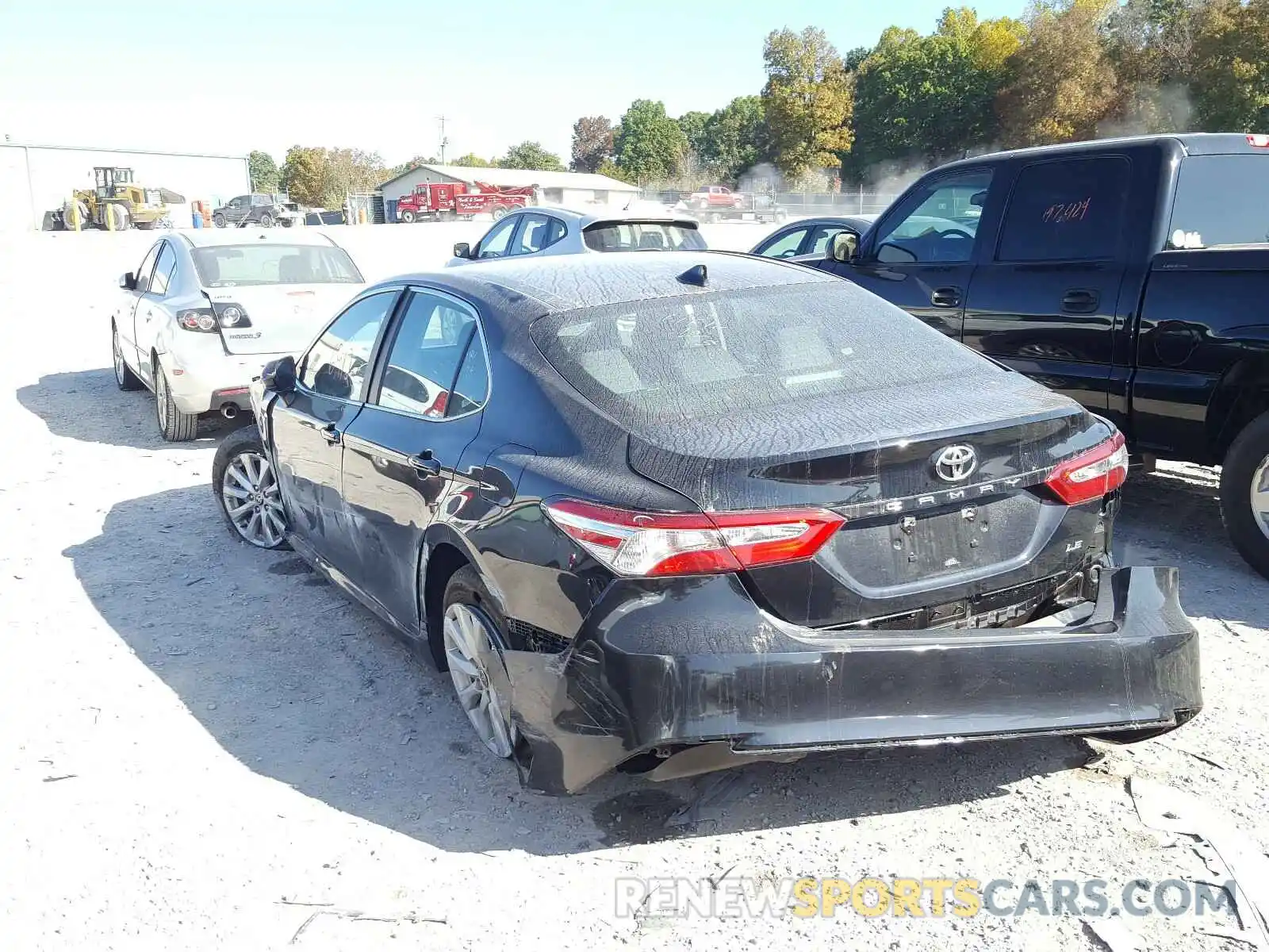 3 Photograph of a damaged car 4T1C11AK0LU361981 TOYOTA CAMRY 2020