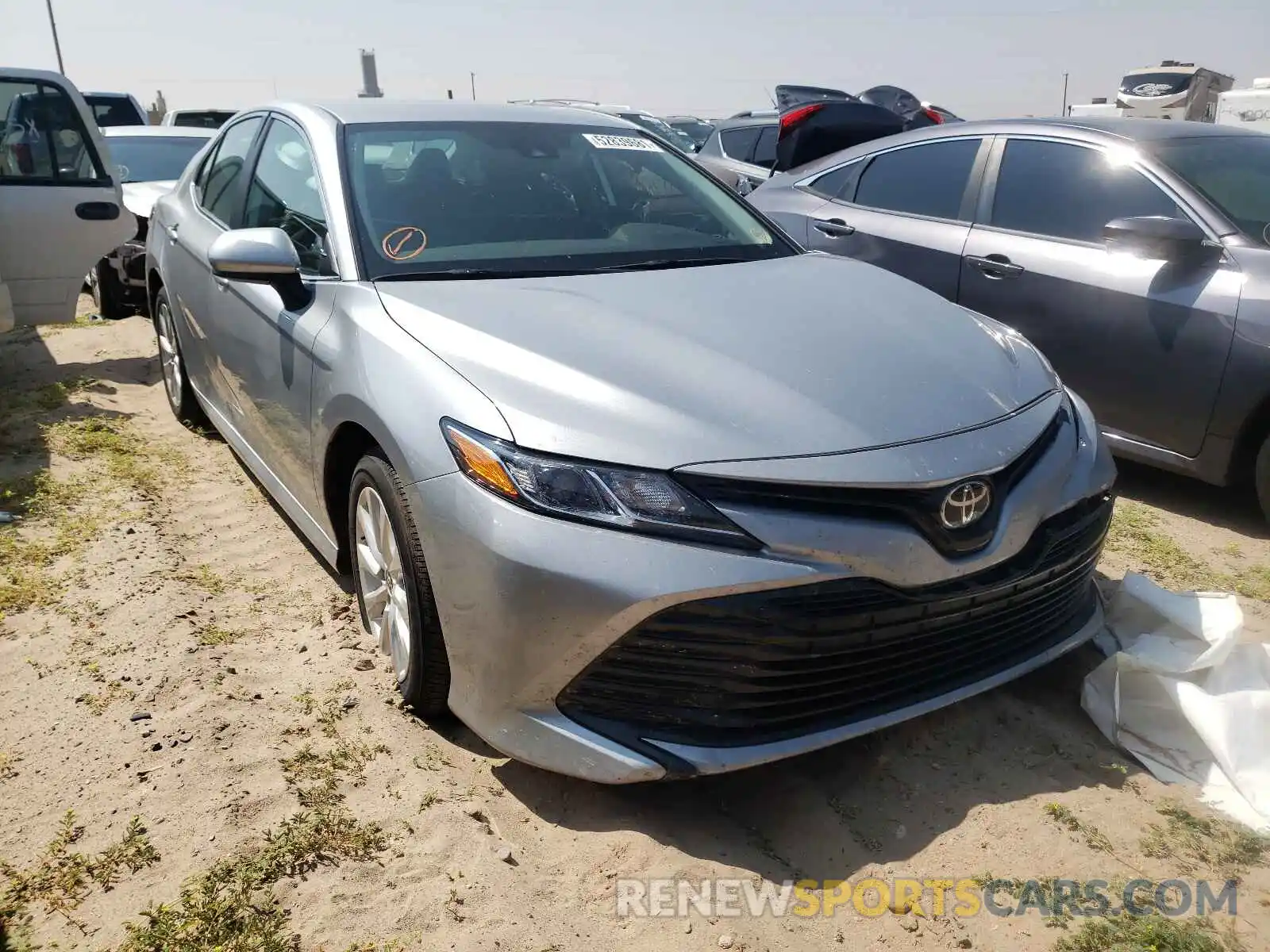 1 Photograph of a damaged car 4T1C11AK0LU363486 TOYOTA CAMRY 2020