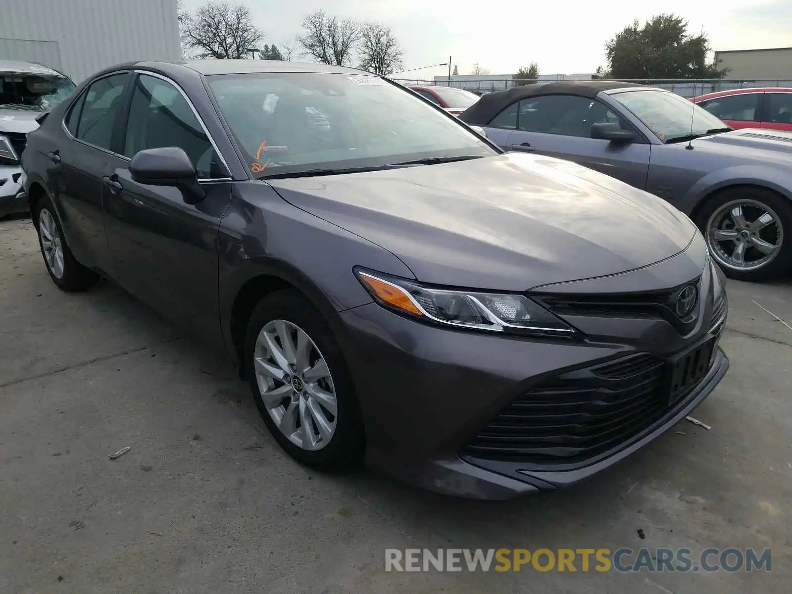 1 Photograph of a damaged car 4T1C11AK0LU363746 TOYOTA CAMRY 2020