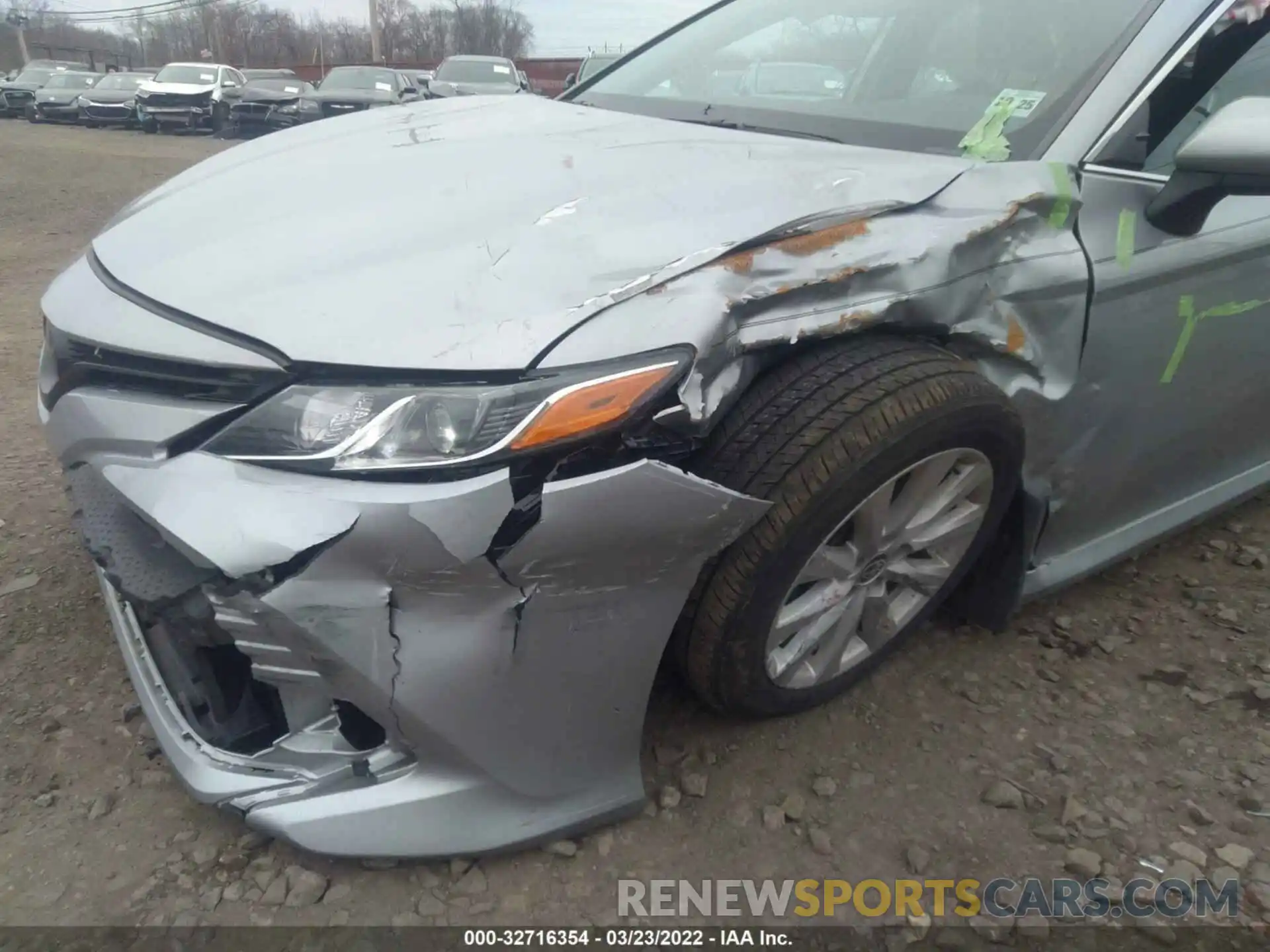 6 Photograph of a damaged car 4T1C11AK0LU365822 TOYOTA CAMRY 2020