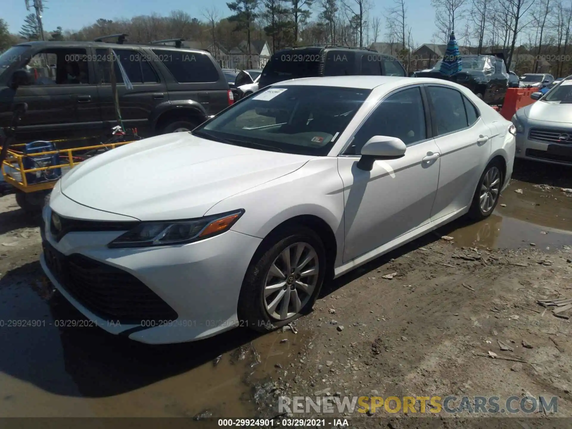 2 Photograph of a damaged car 4T1C11AK0LU369160 TOYOTA CAMRY 2020