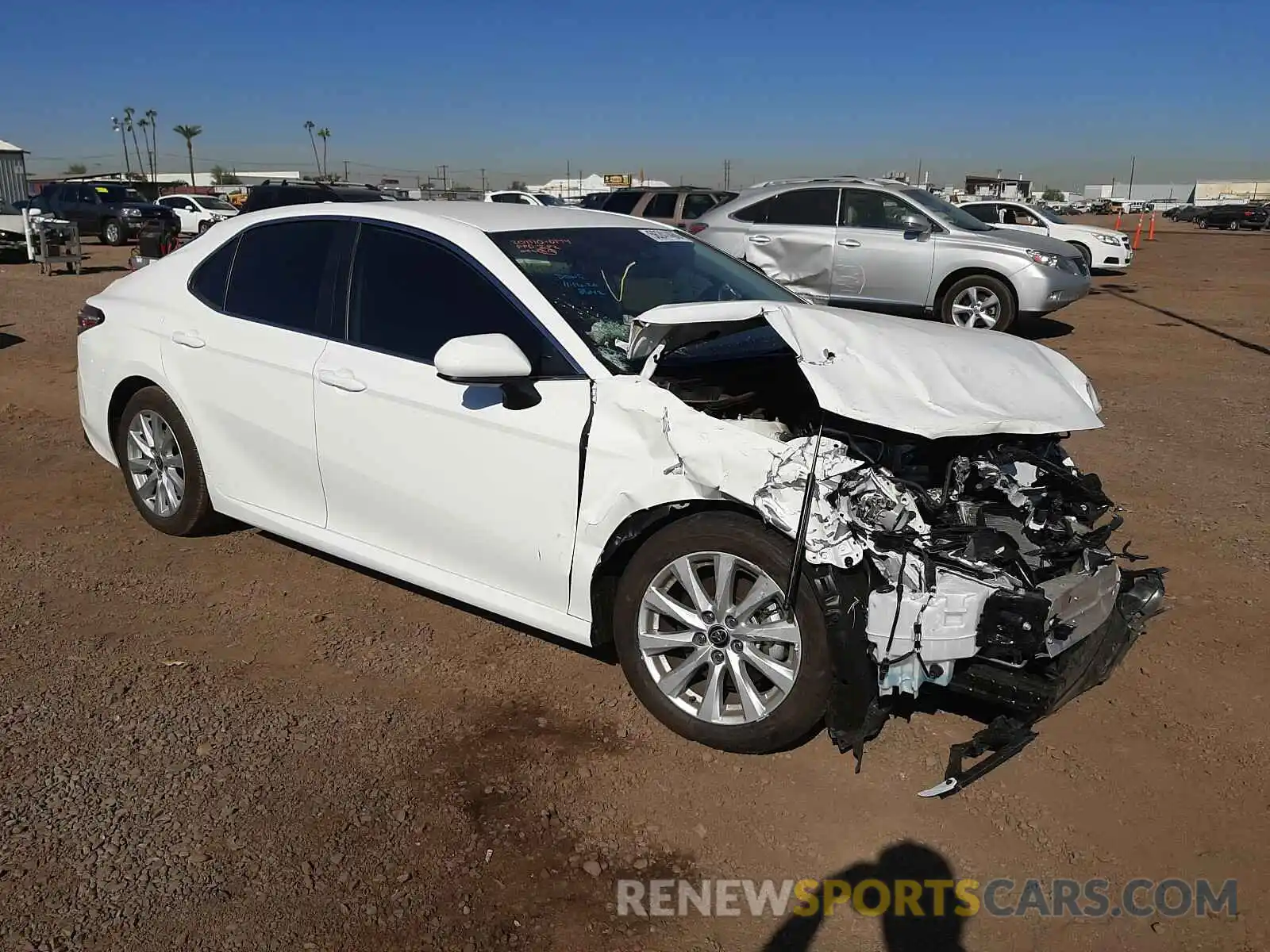 1 Photograph of a damaged car 4T1C11AK0LU377985 TOYOTA CAMRY 2020