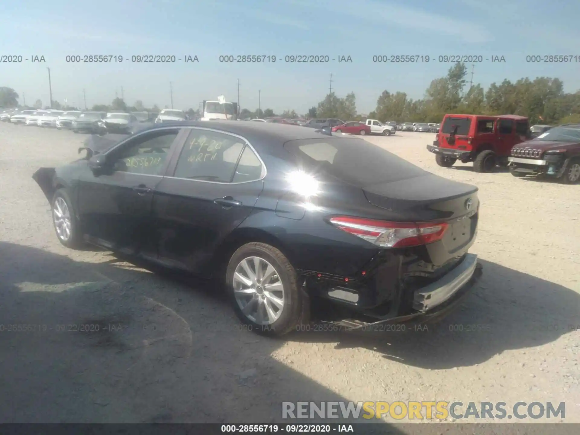 3 Photograph of a damaged car 4T1C11AK0LU387674 TOYOTA CAMRY 2020