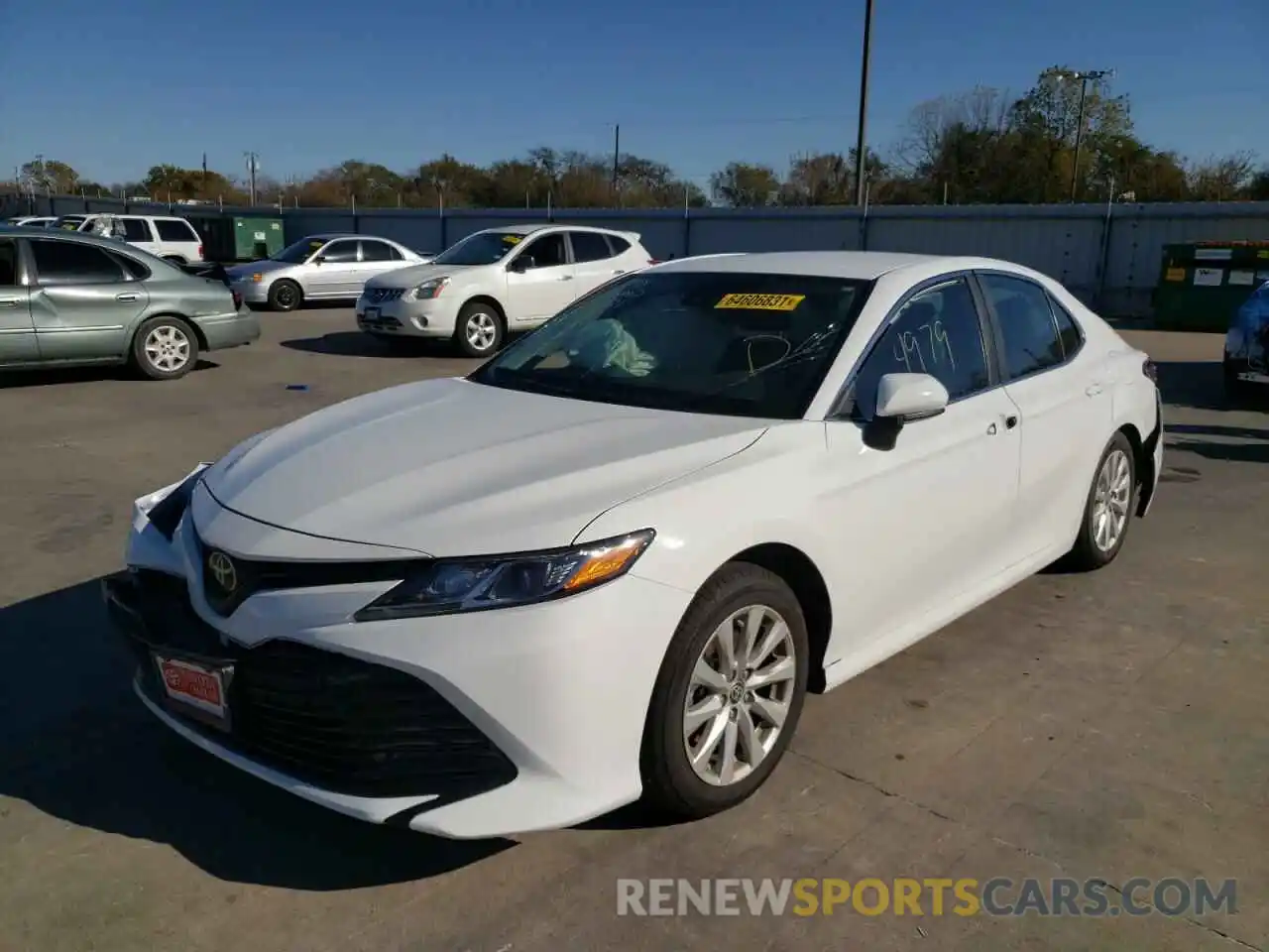 2 Photograph of a damaged car 4T1C11AK0LU398237 TOYOTA CAMRY 2020