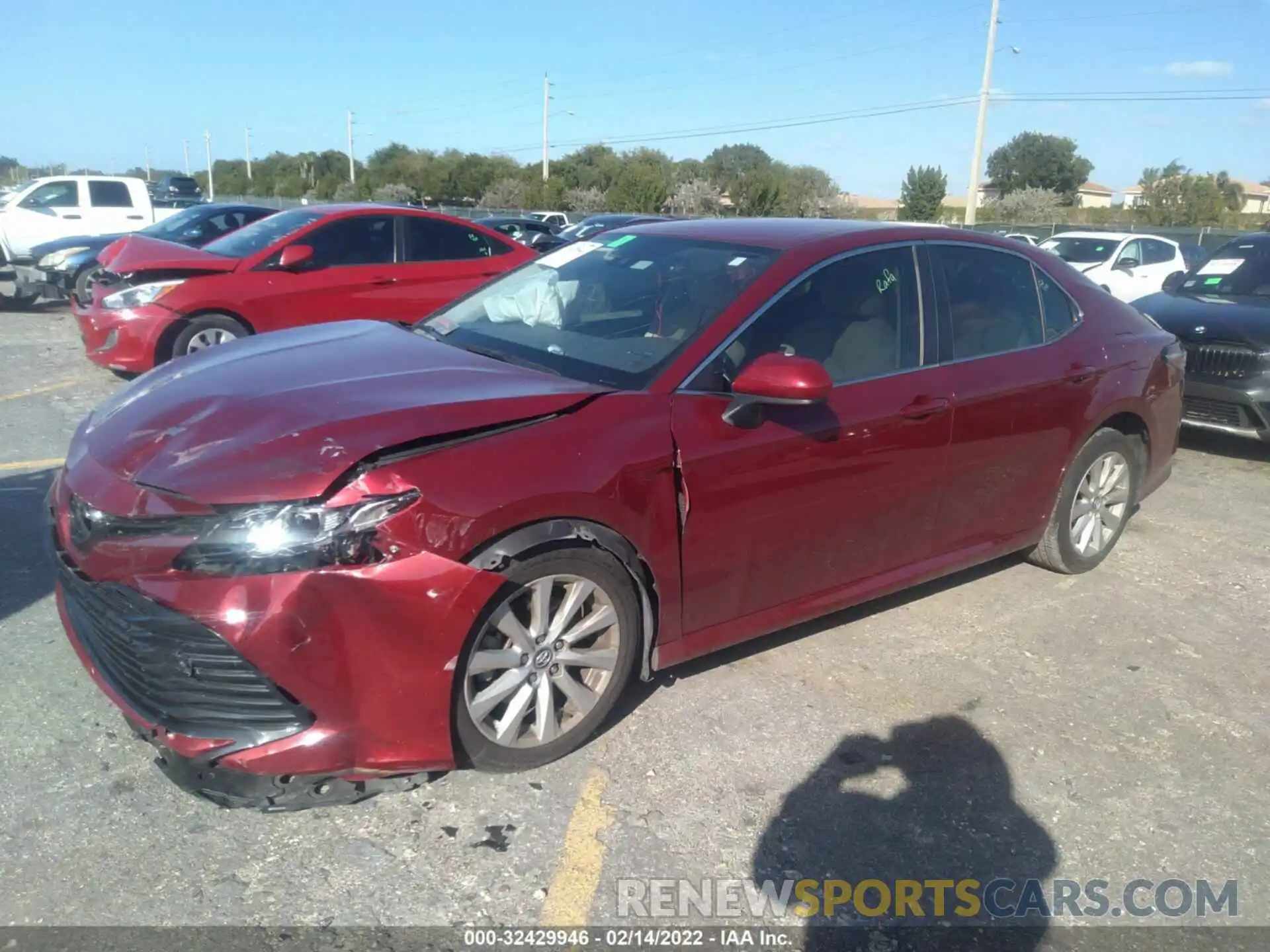 2 Photograph of a damaged car 4T1C11AK0LU862952 TOYOTA CAMRY 2020