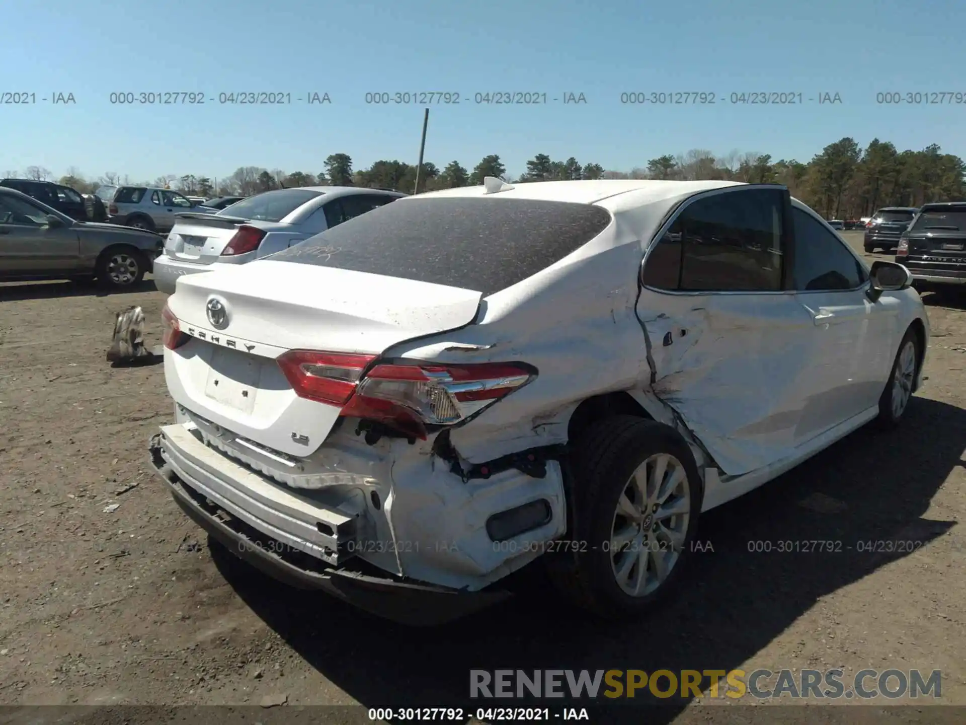 6 Photograph of a damaged car 4T1C11AK0LU866192 TOYOTA CAMRY 2020