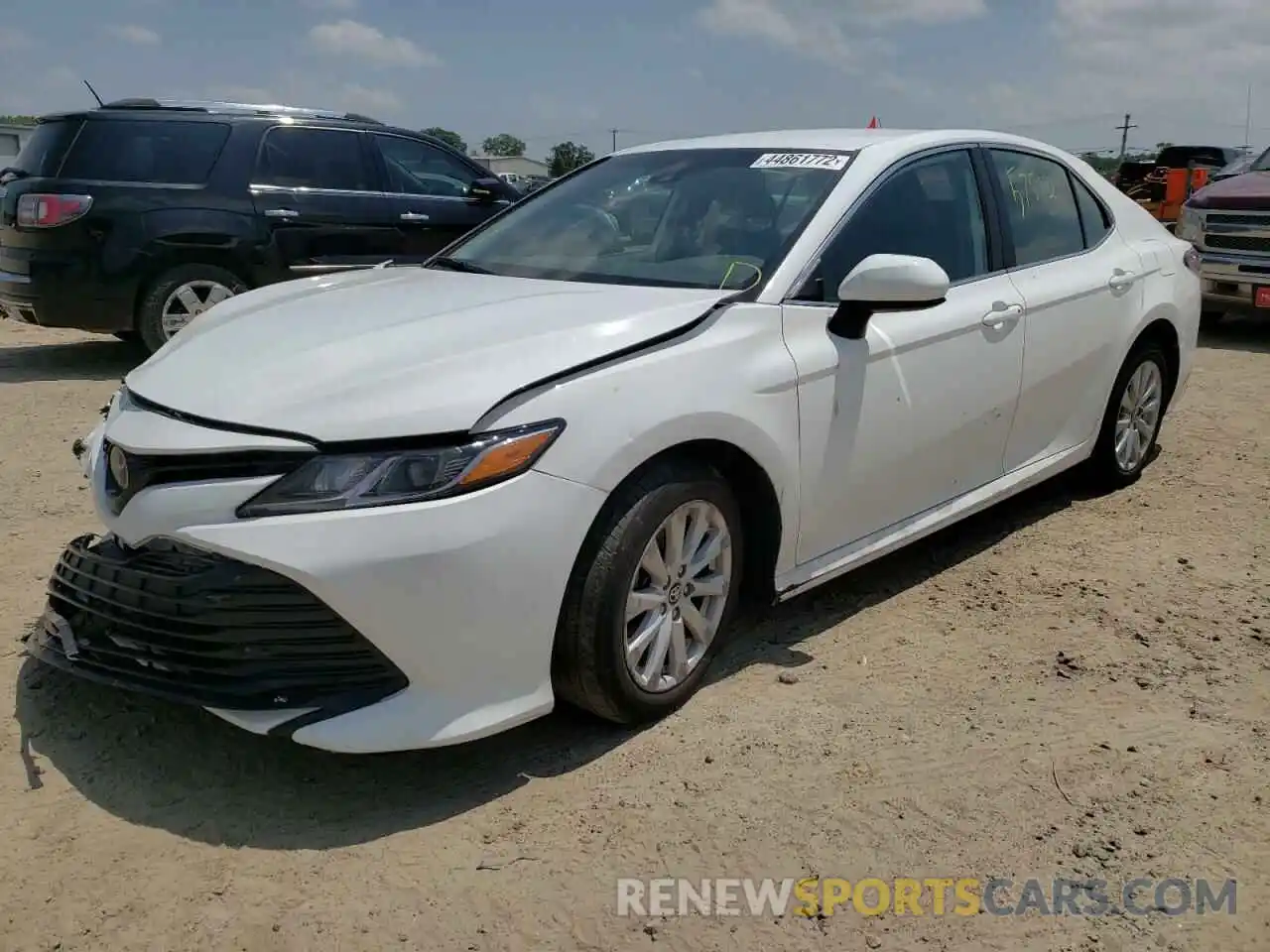 2 Photograph of a damaged car 4T1C11AK0LU866841 TOYOTA CAMRY 2020