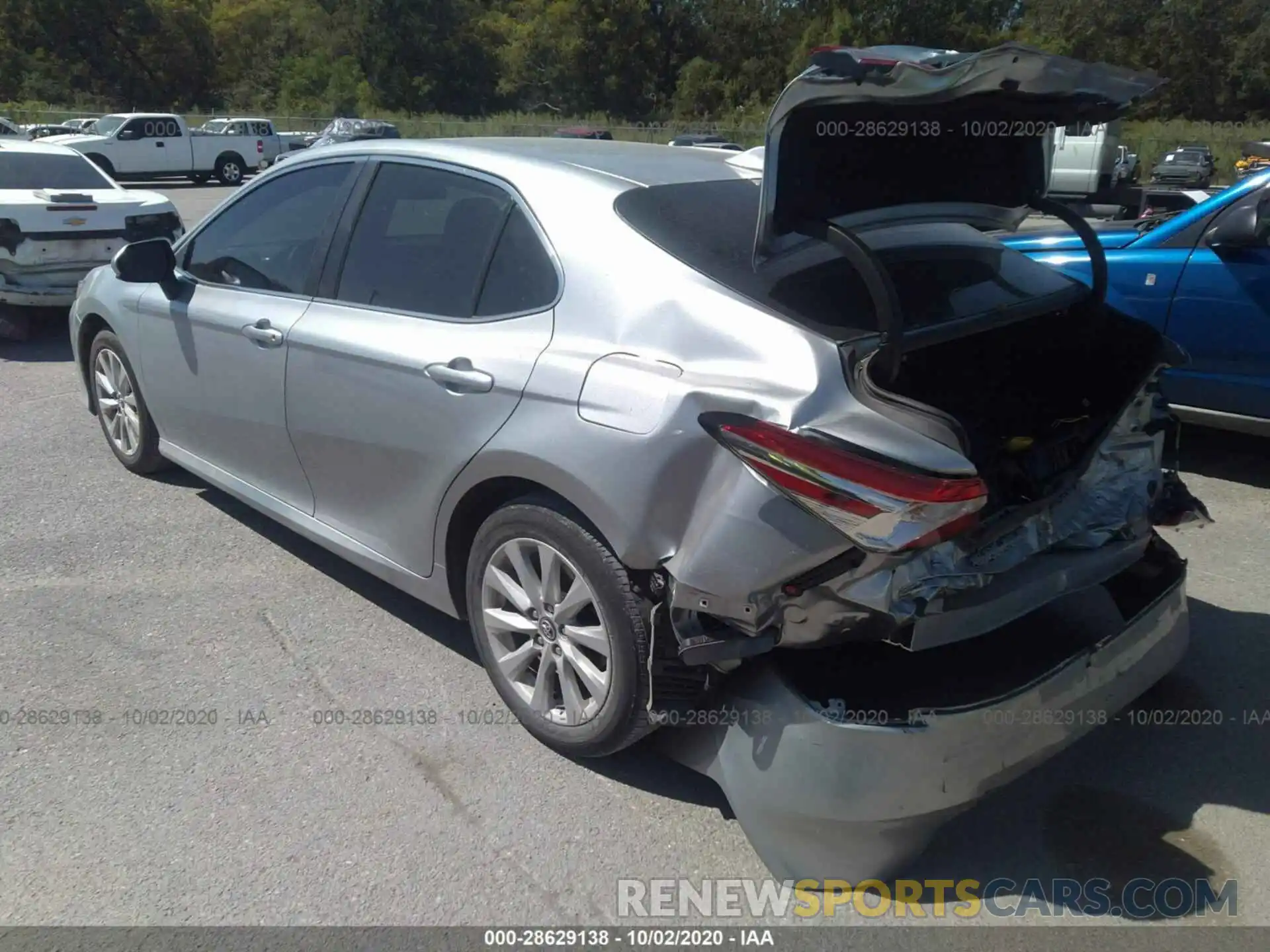 3 Photograph of a damaged car 4T1C11AK0LU867584 TOYOTA CAMRY 2020