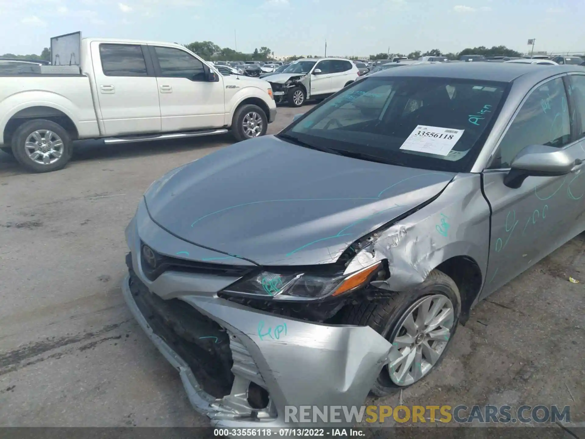 6 Photograph of a damaged car 4T1C11AK0LU867746 TOYOTA CAMRY 2020