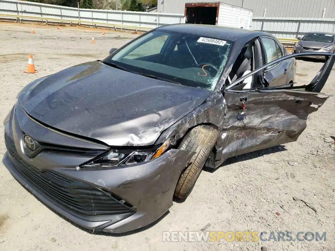 9 Photograph of a damaged car 4T1C11AK0LU870470 TOYOTA CAMRY 2020