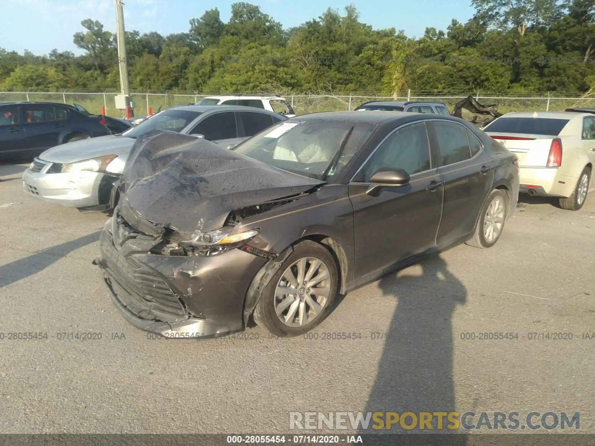 2 Photograph of a damaged car 4T1C11AK0LU872249 TOYOTA CAMRY 2020