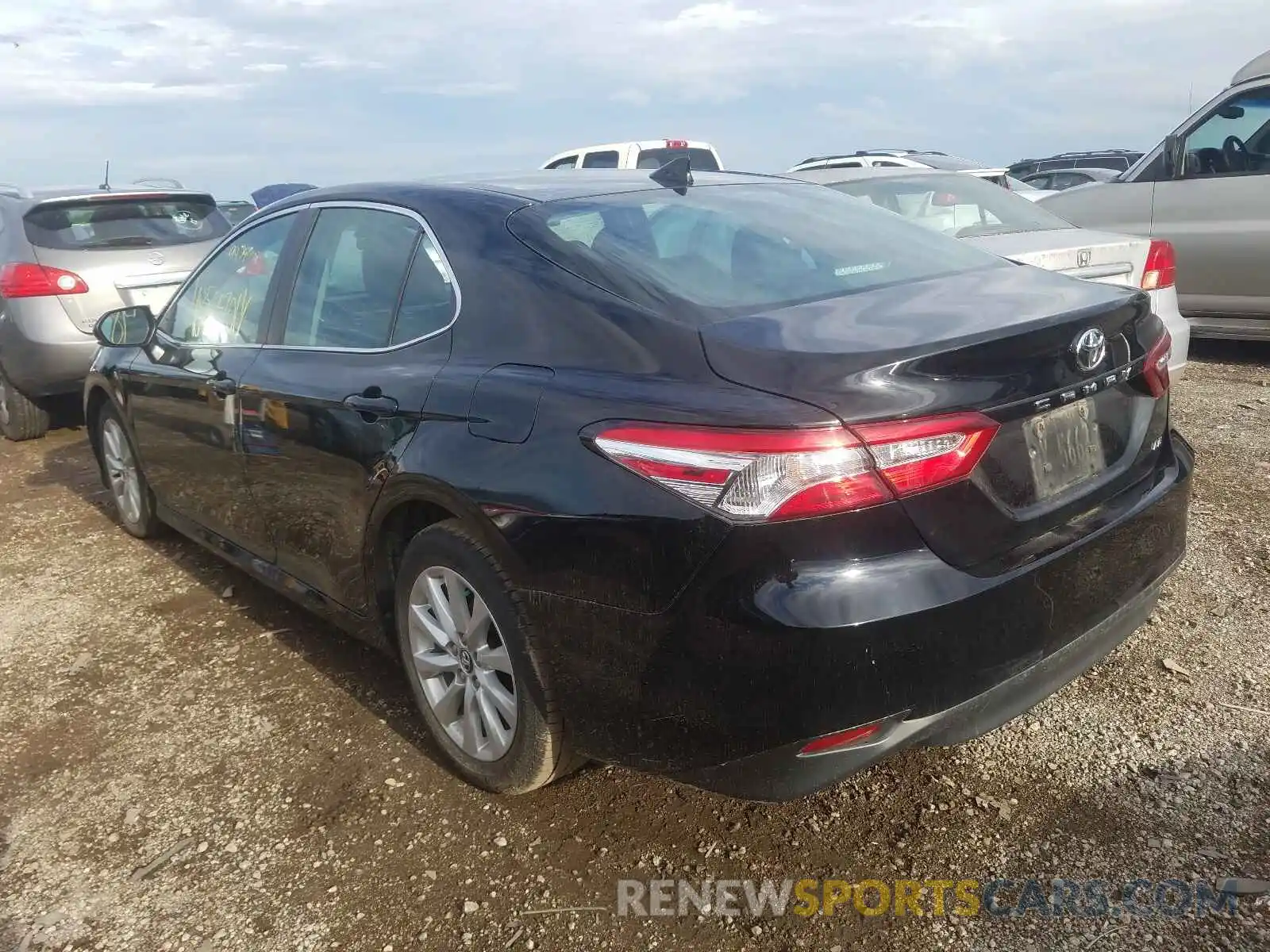 3 Photograph of a damaged car 4T1C11AK0LU876785 TOYOTA CAMRY 2020