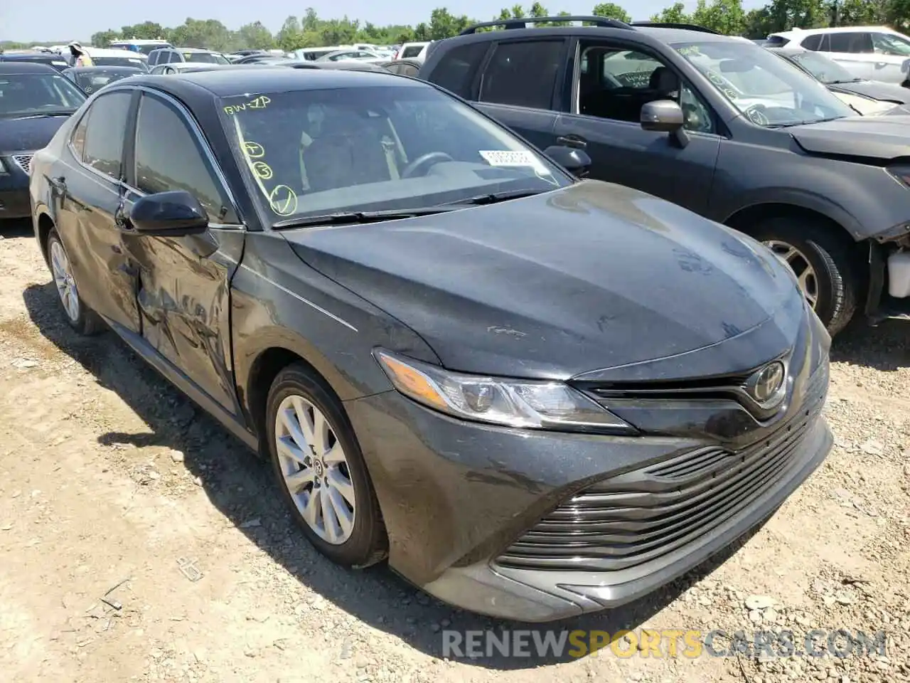 1 Photograph of a damaged car 4T1C11AK0LU876947 TOYOTA CAMRY 2020