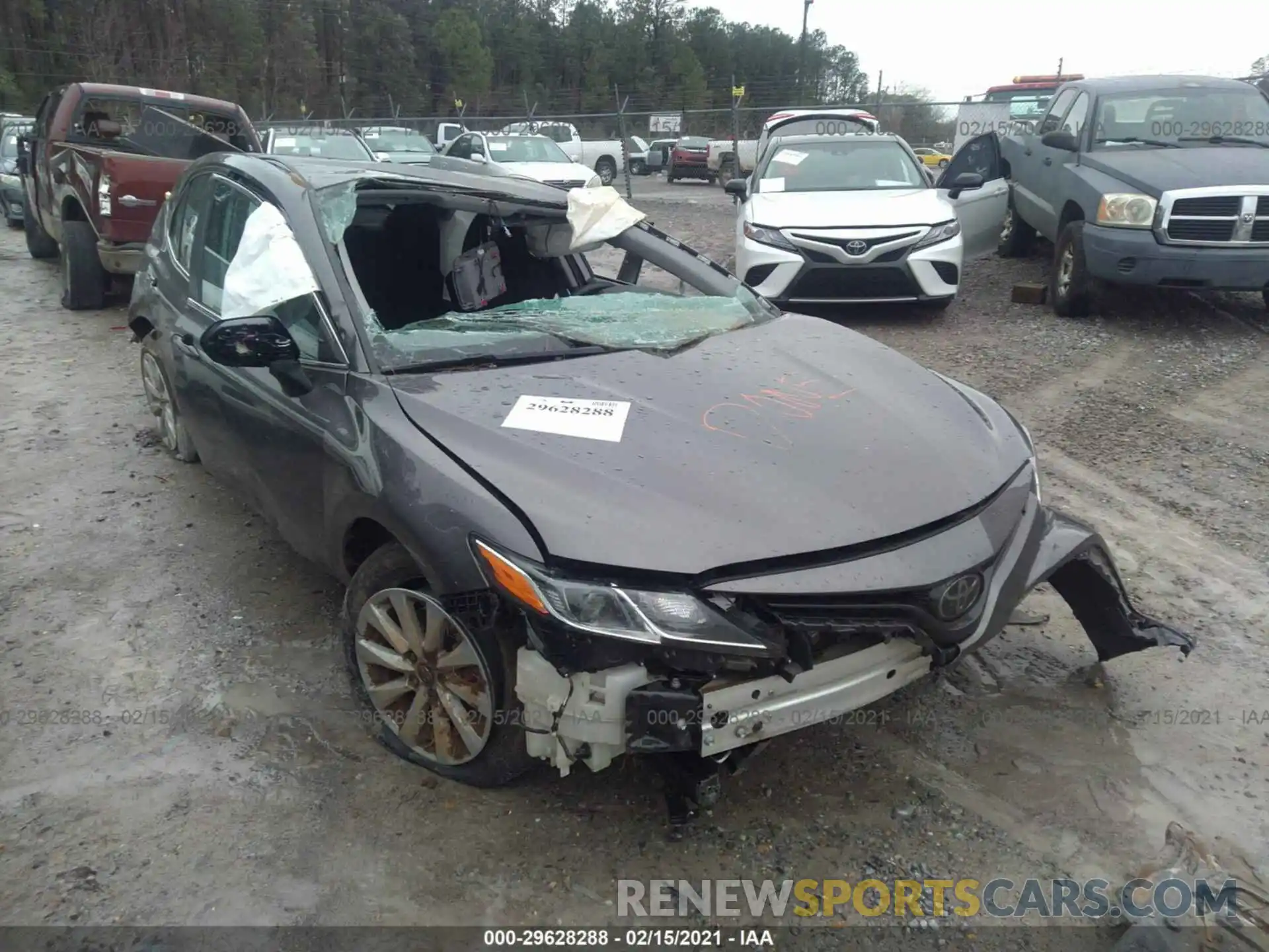 1 Photograph of a damaged car 4T1C11AK0LU878617 TOYOTA CAMRY 2020