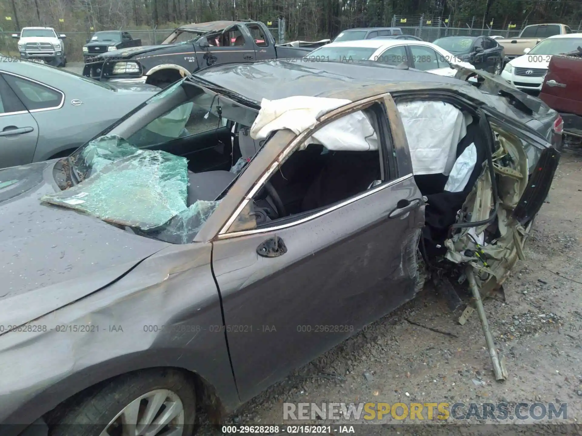 6 Photograph of a damaged car 4T1C11AK0LU878617 TOYOTA CAMRY 2020