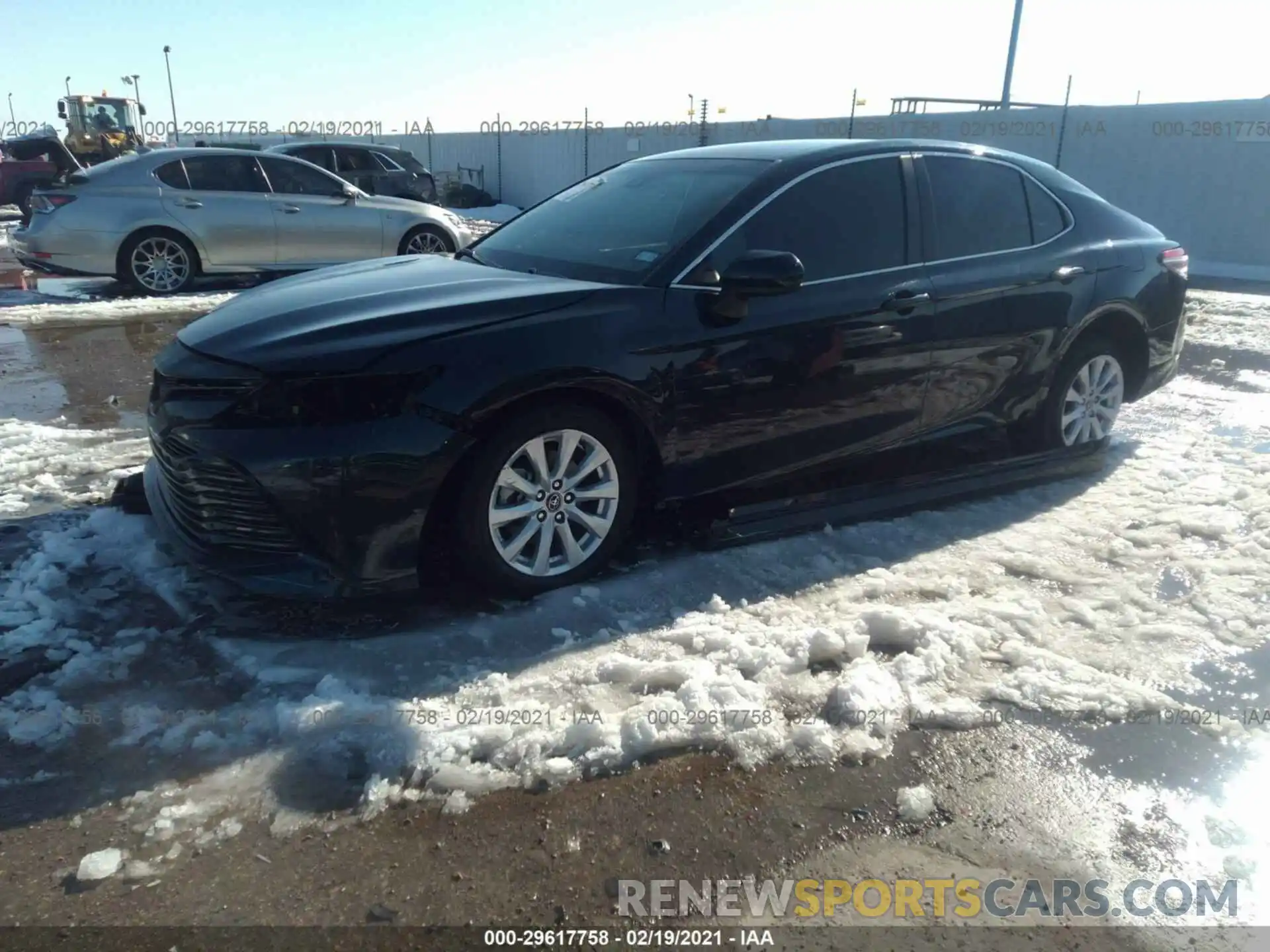 2 Photograph of a damaged car 4T1C11AK0LU883851 TOYOTA CAMRY 2020