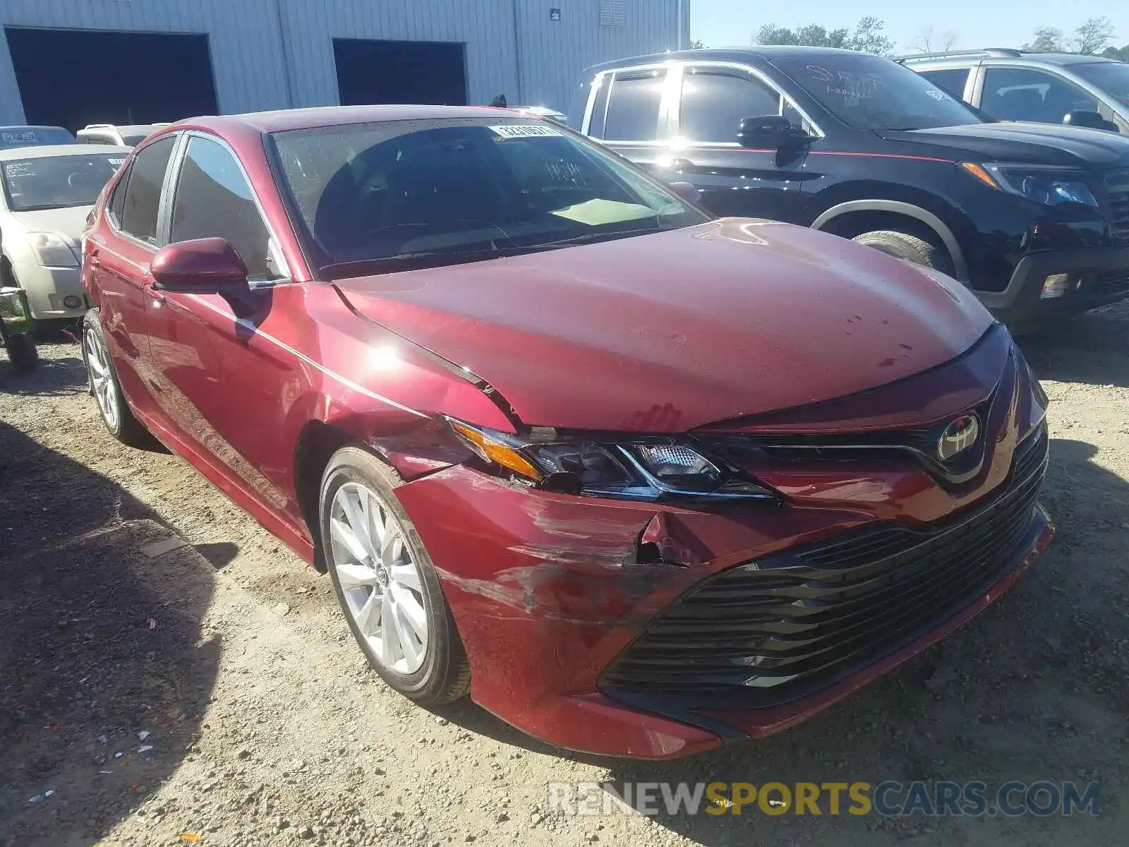 1 Photograph of a damaged car 4T1C11AK0LU889651 TOYOTA CAMRY 2020