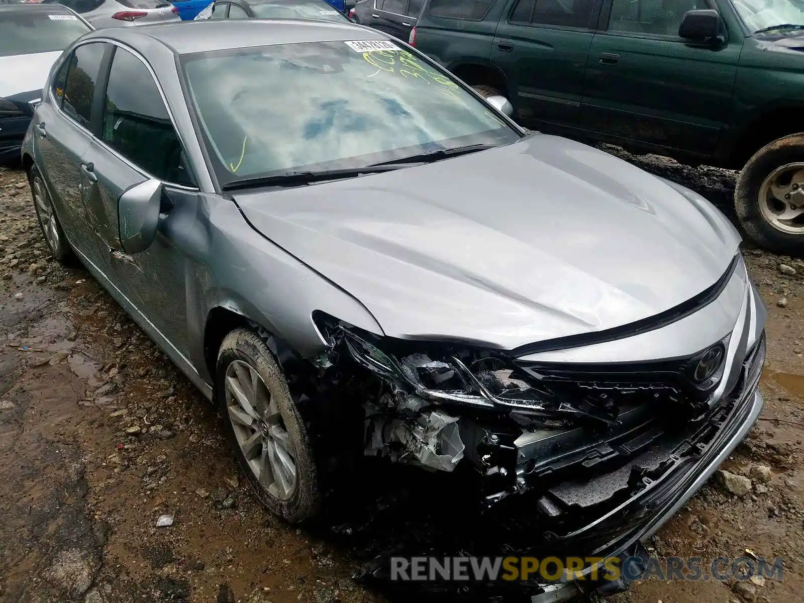 1 Photograph of a damaged car 4T1C11AK0LU891481 TOYOTA CAMRY 2020