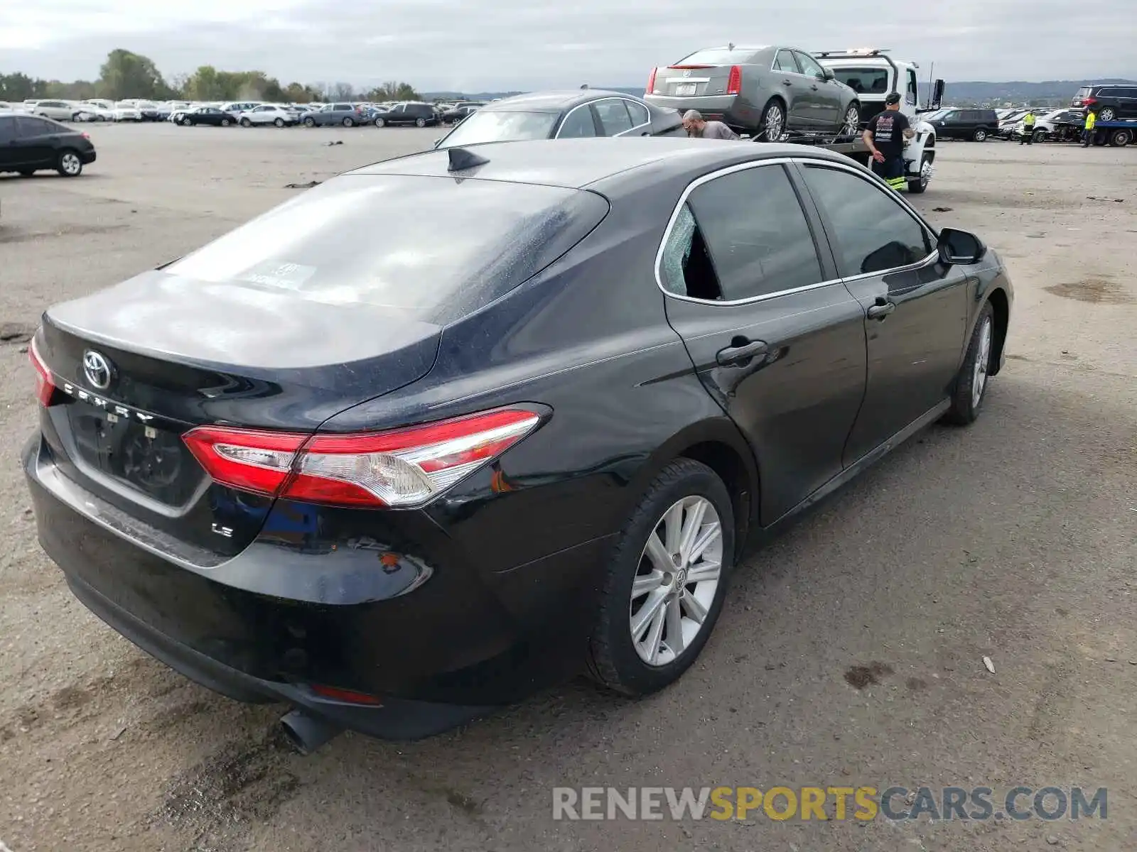 4 Photograph of a damaged car 4T1C11AK0LU899211 TOYOTA CAMRY 2020