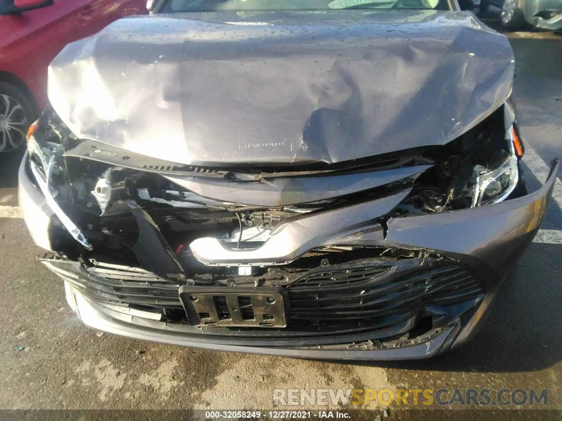 6 Photograph of a damaged car 4T1C11AK0LU907307 TOYOTA CAMRY 2020