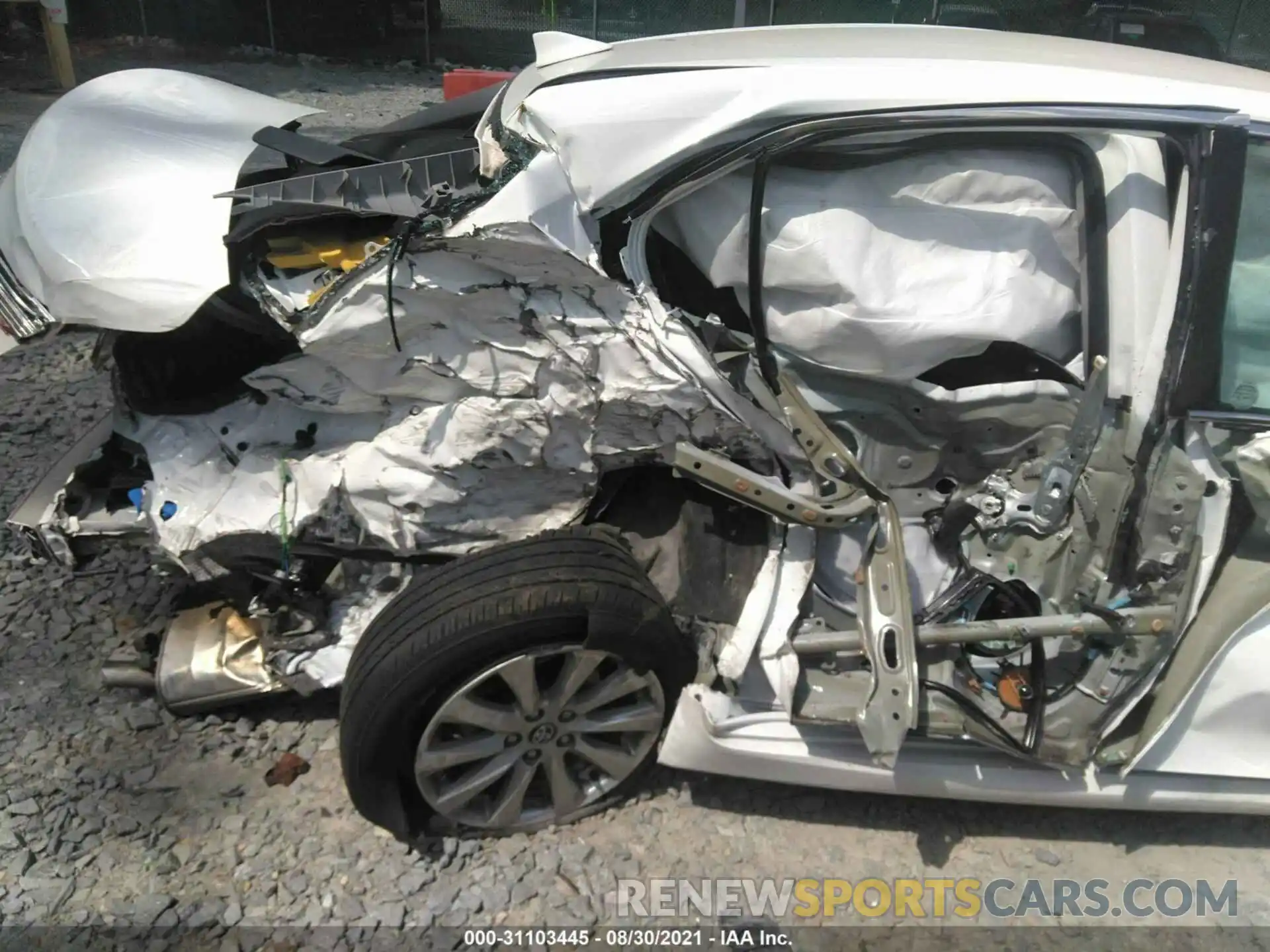 6 Photograph of a damaged car 4T1C11AK0LU927315 TOYOTA CAMRY 2020