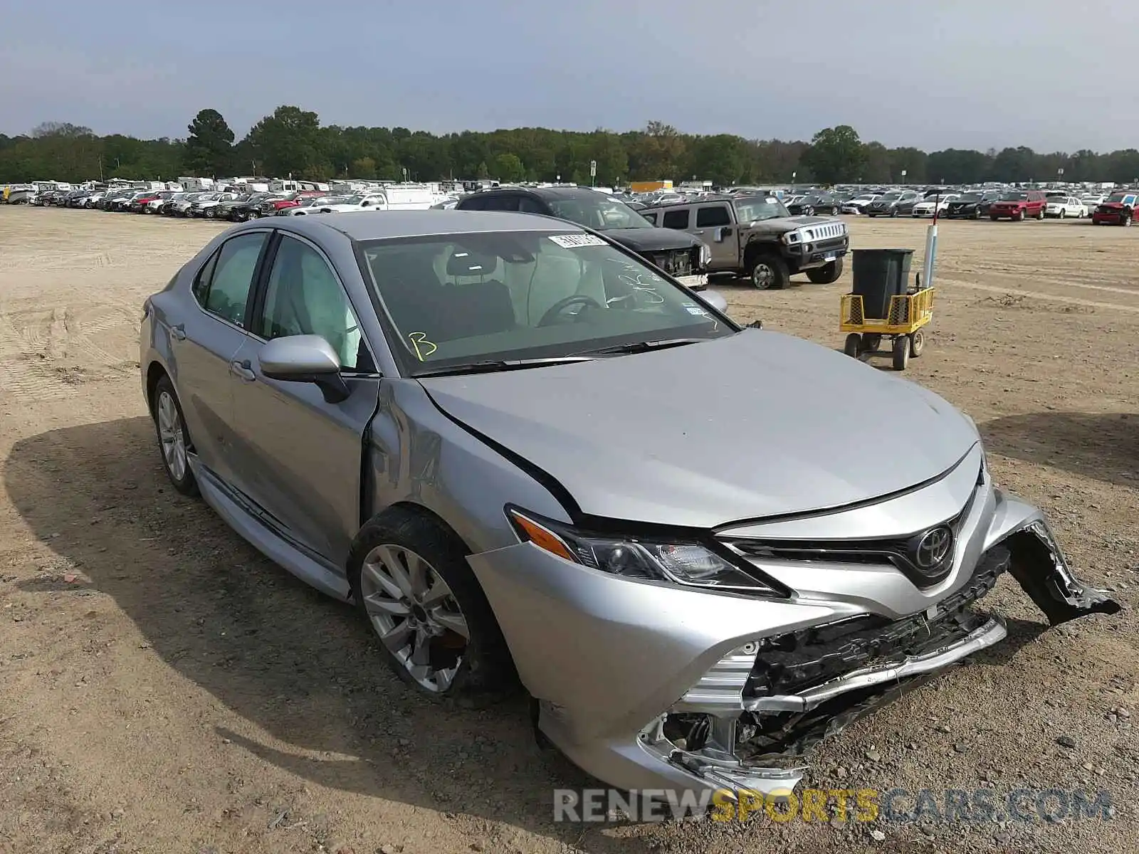 1 Photograph of a damaged car 4T1C11AK0LU927976 TOYOTA CAMRY 2020