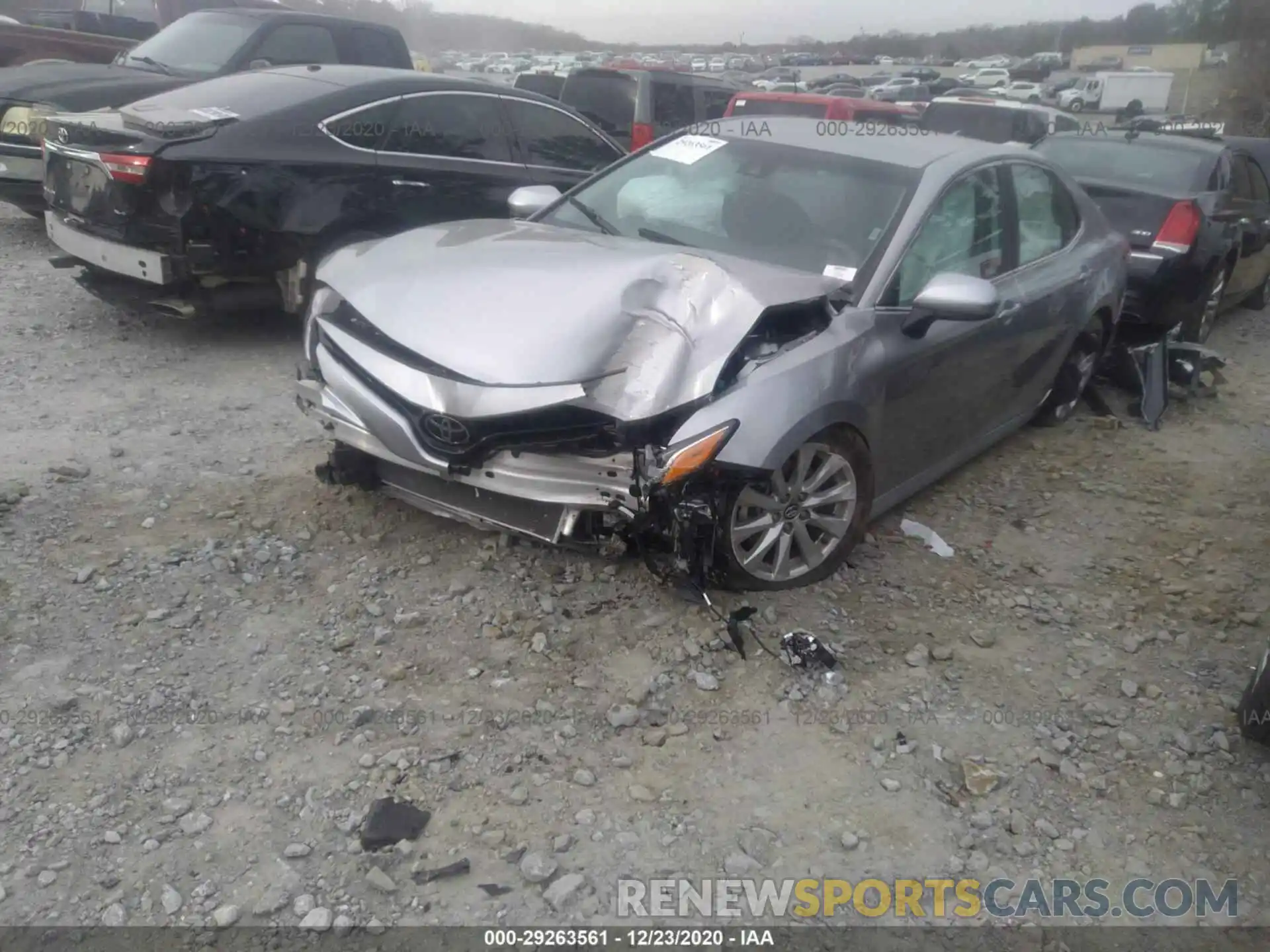 6 Photograph of a damaged car 4T1C11AK0LU928559 TOYOTA CAMRY 2020