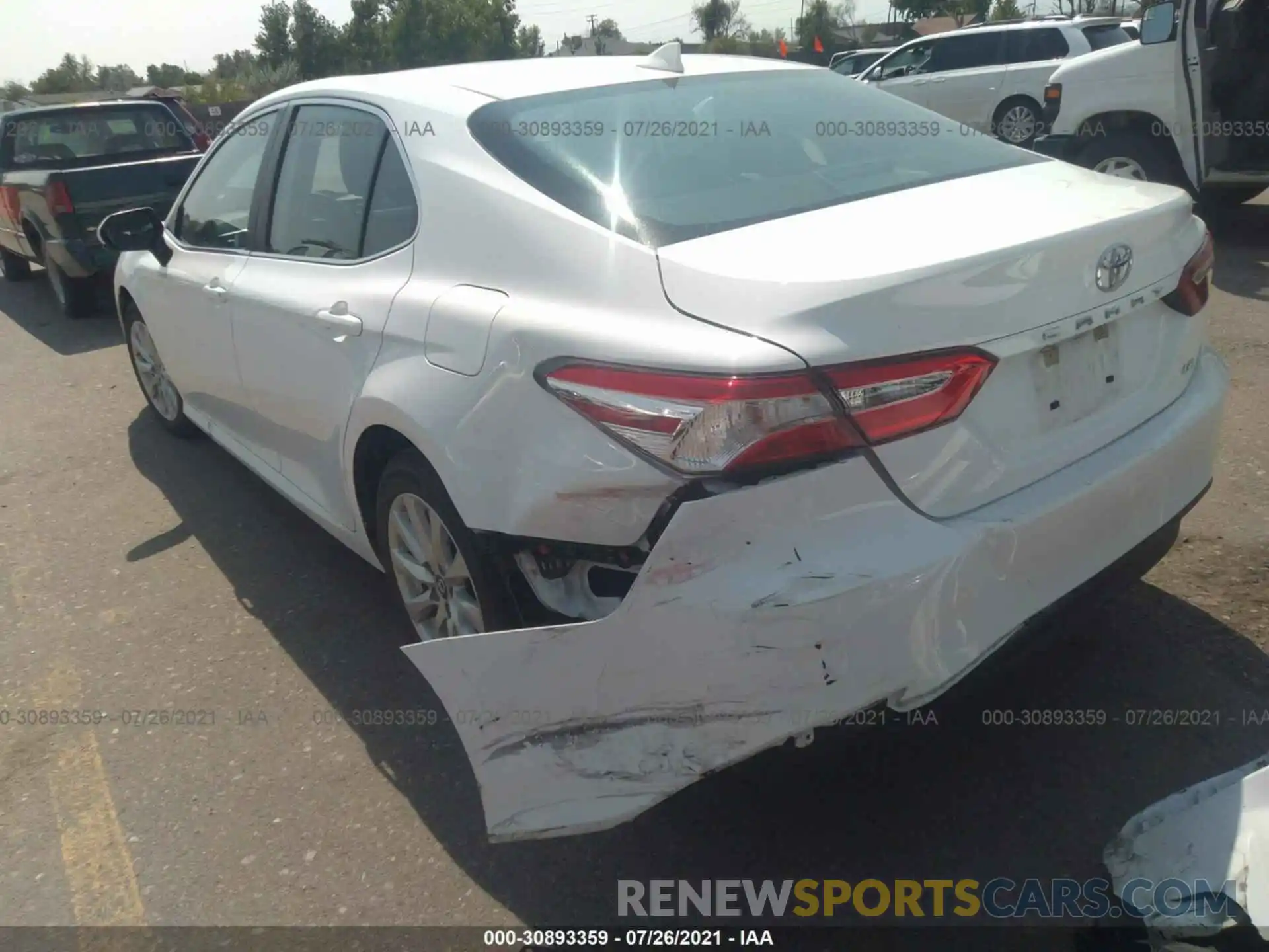 6 Photograph of a damaged car 4T1C11AK0LU929324 TOYOTA CAMRY 2020