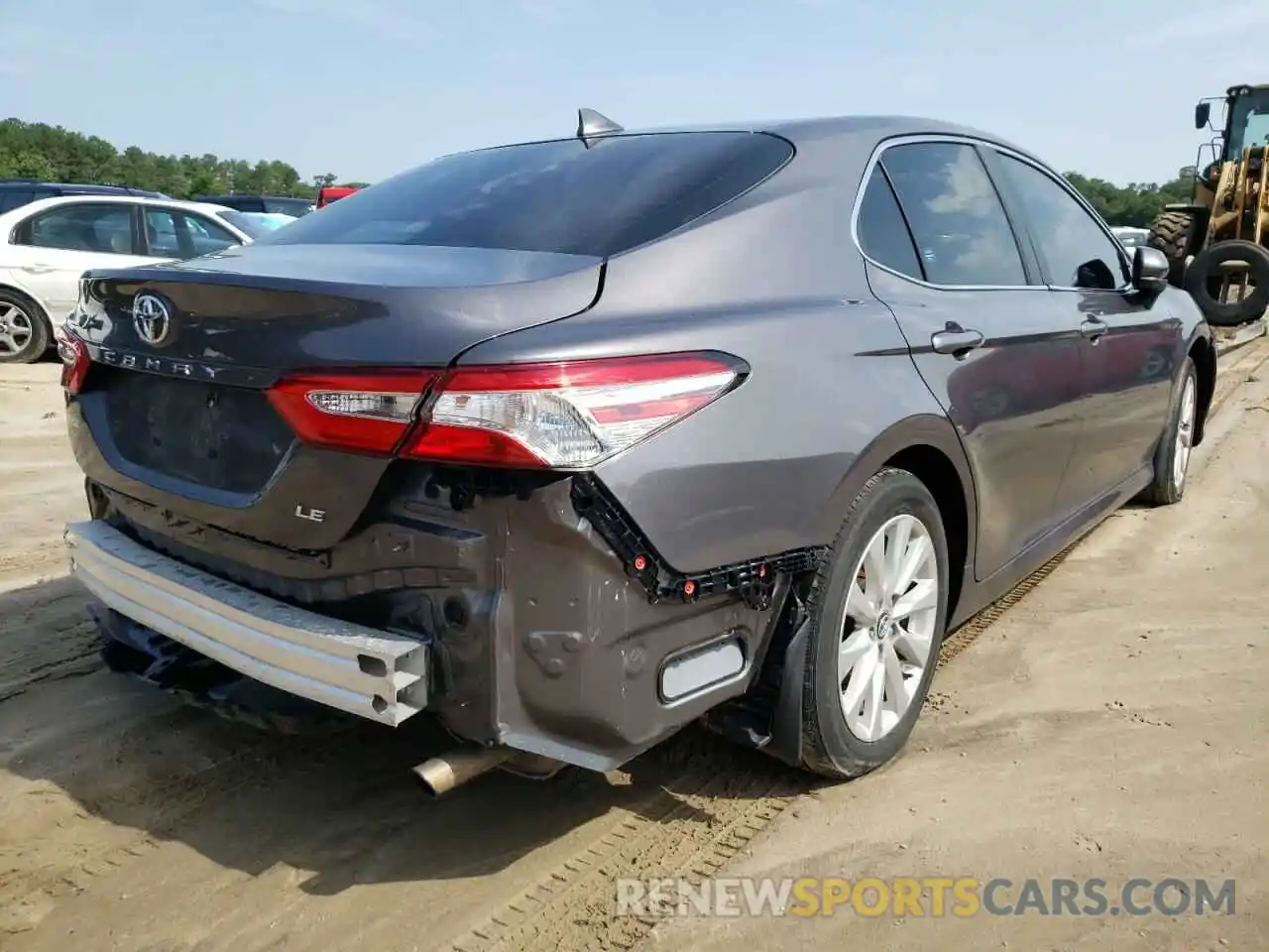 4 Photograph of a damaged car 4T1C11AK0LU932451 TOYOTA CAMRY 2020