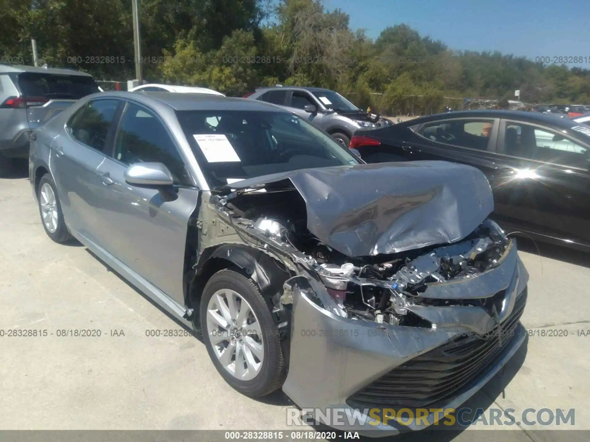 1 Photograph of a damaged car 4T1C11AK0LU939092 TOYOTA CAMRY 2020