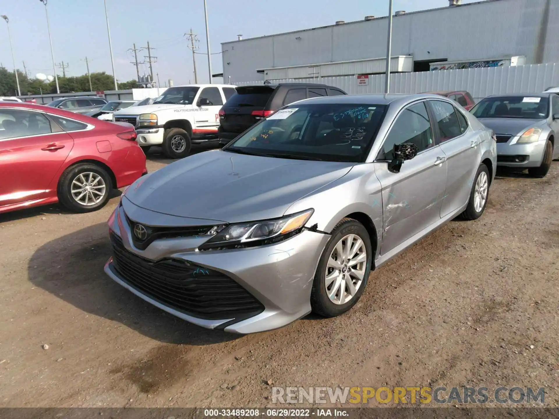 2 Photograph of a damaged car 4T1C11AK0LU946088 TOYOTA CAMRY 2020