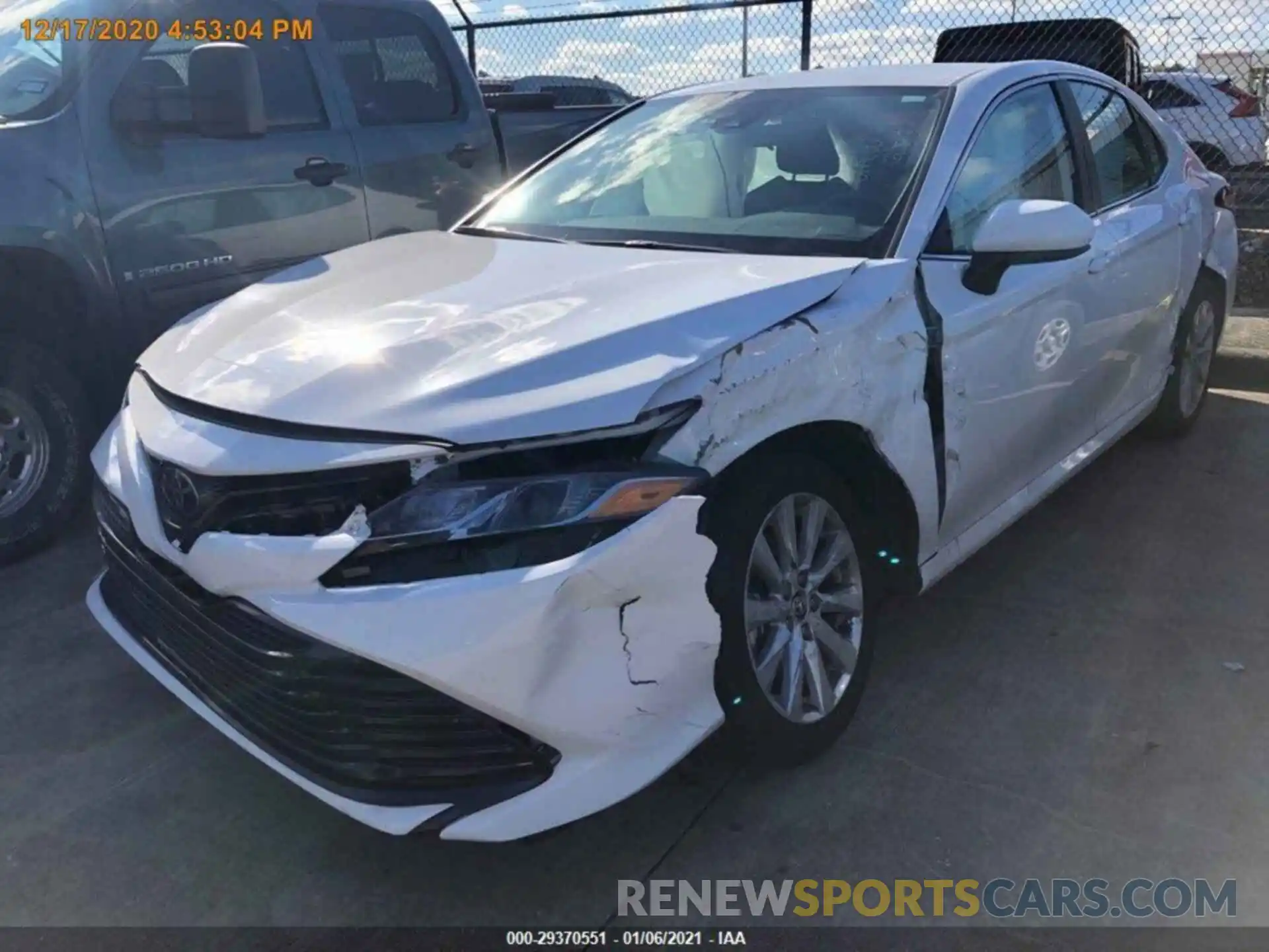 2 Photograph of a damaged car 4T1C11AK0LU946186 TOYOTA CAMRY 2020