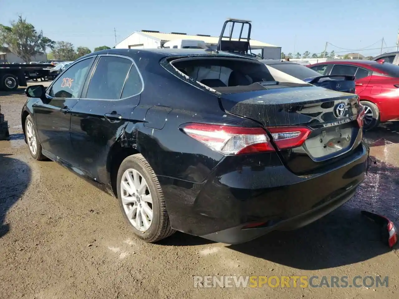 3 Photograph of a damaged car 4T1C11AK0LU954871 TOYOTA CAMRY 2020