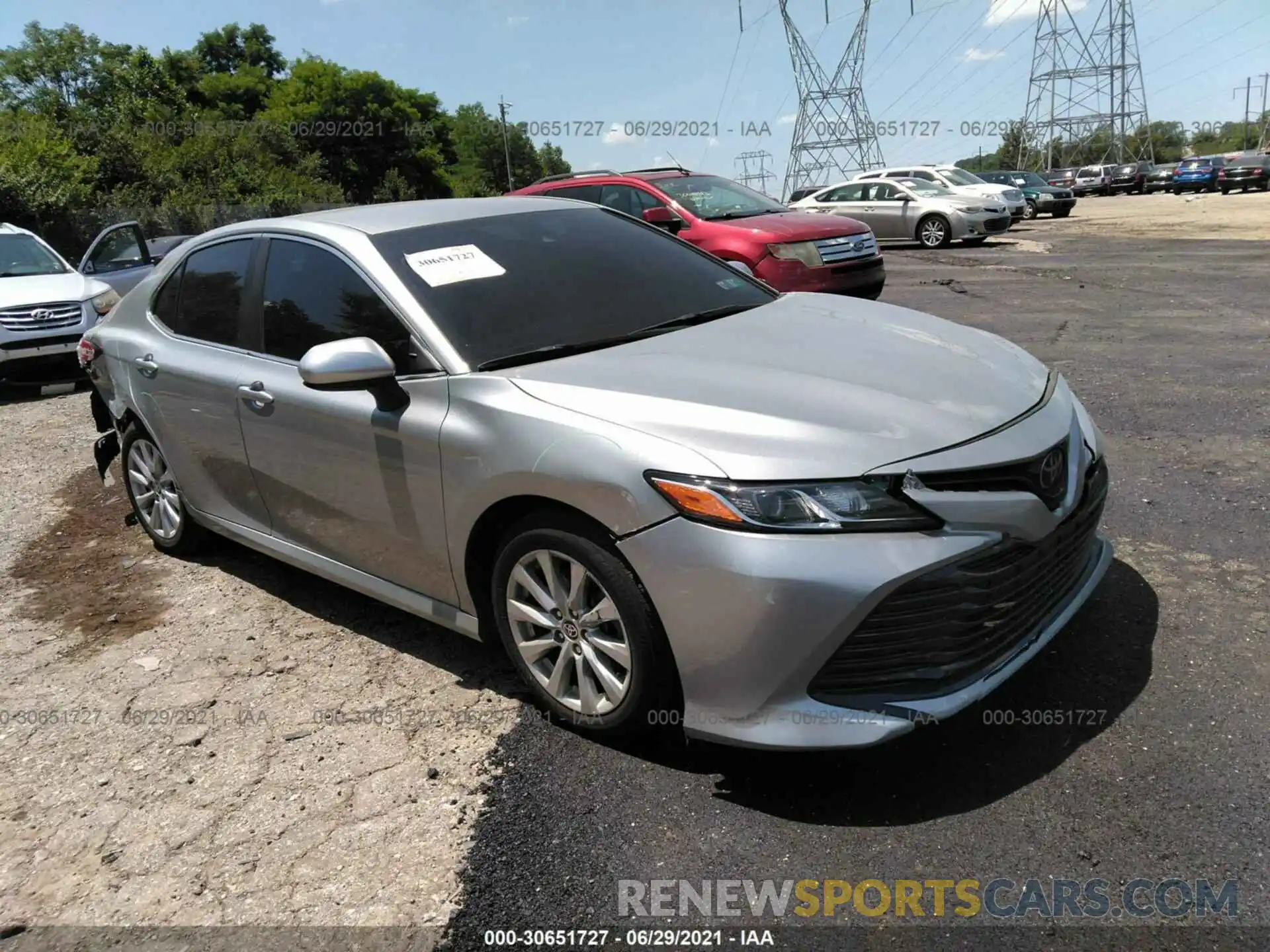 1 Photograph of a damaged car 4T1C11AK0LU958399 TOYOTA CAMRY 2020