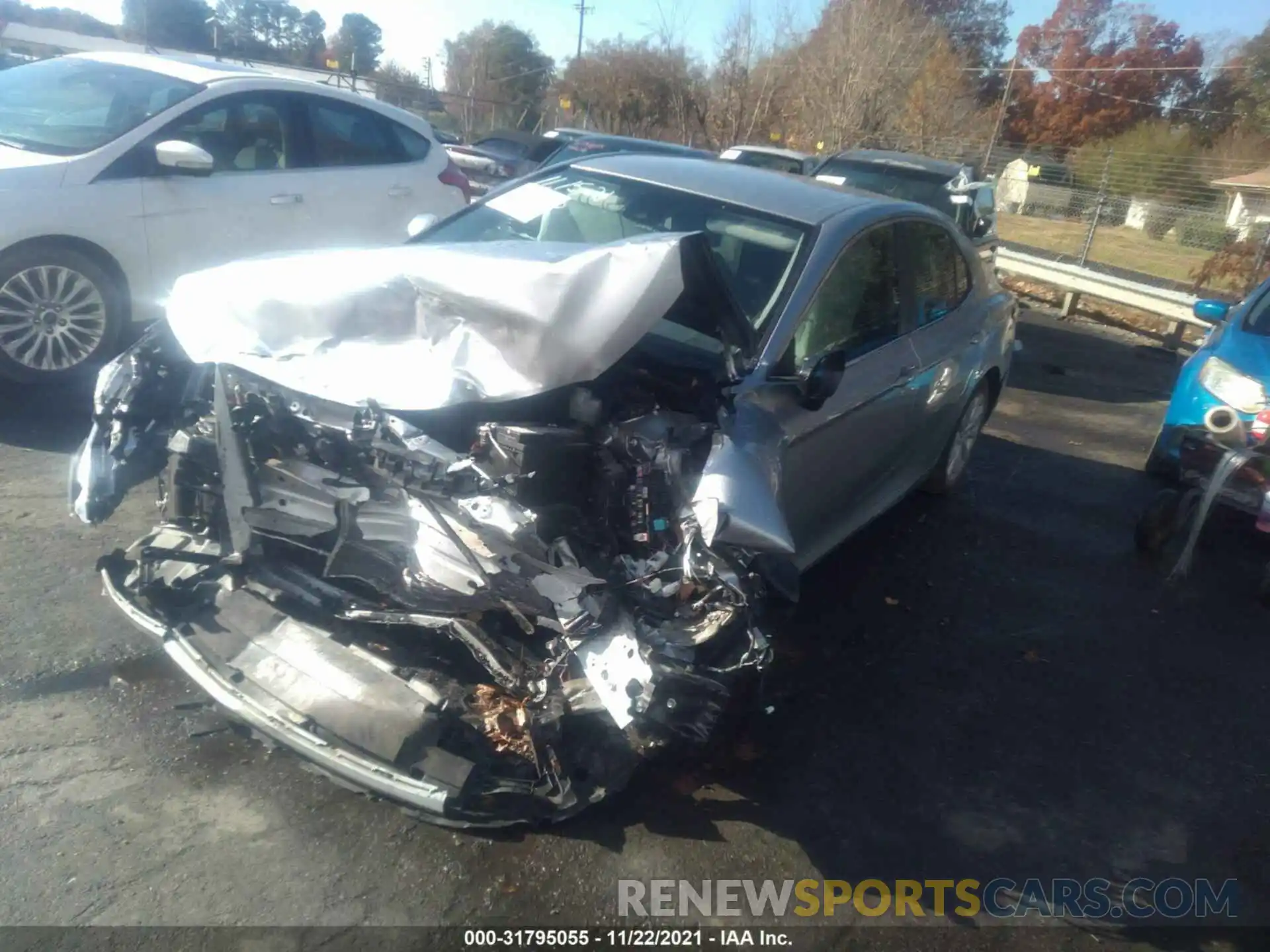 2 Photograph of a damaged car 4T1C11AK0LU985389 TOYOTA CAMRY 2020