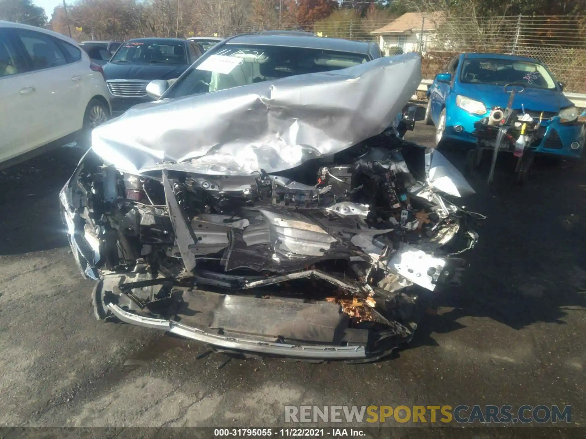 6 Photograph of a damaged car 4T1C11AK0LU985389 TOYOTA CAMRY 2020