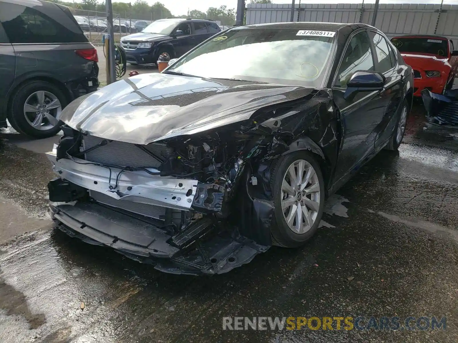 2 Photograph of a damaged car 4T1C11AK0LU987689 TOYOTA CAMRY 2020