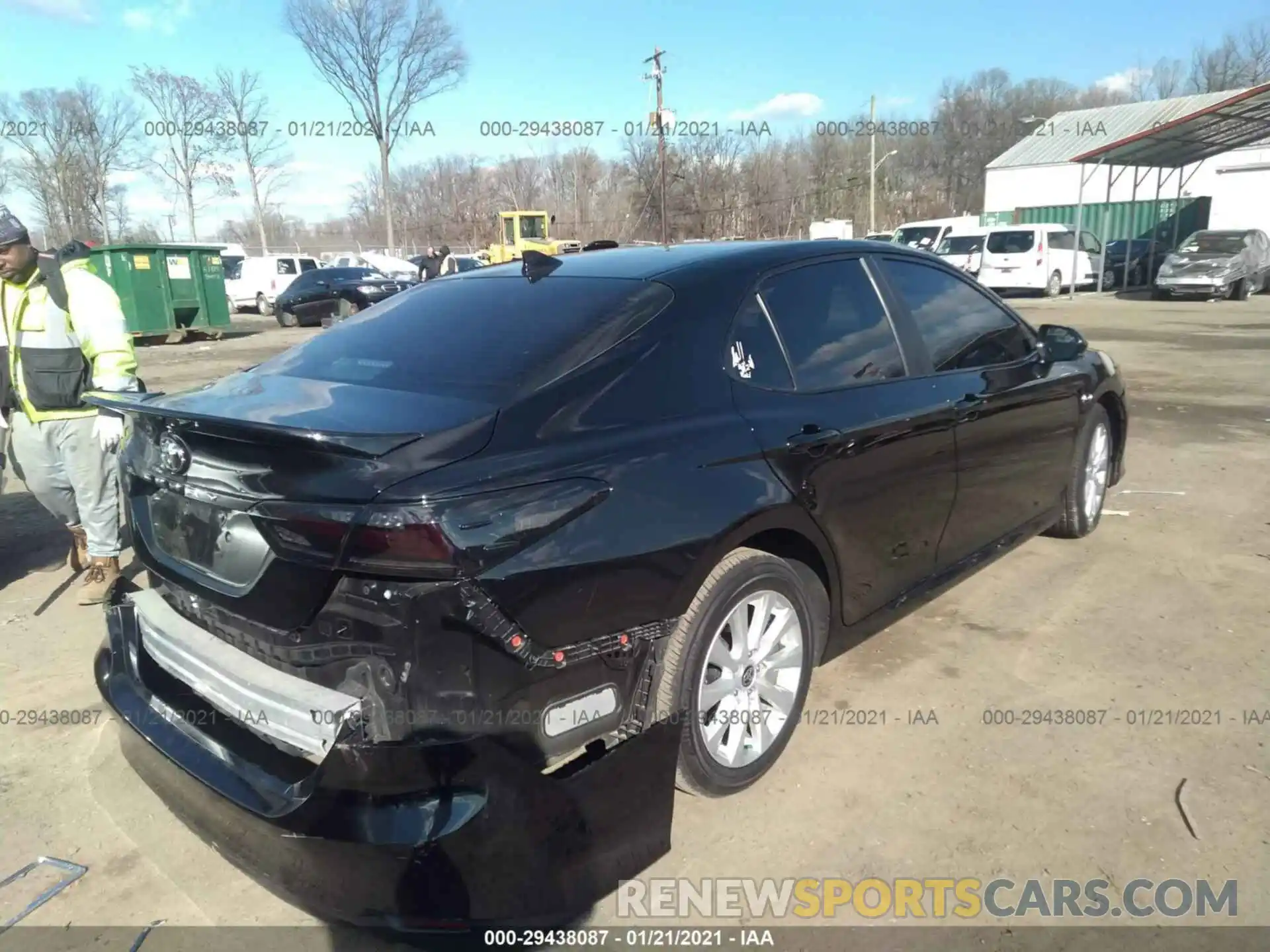 4 Photograph of a damaged car 4T1C11AK0LU992942 TOYOTA CAMRY 2020