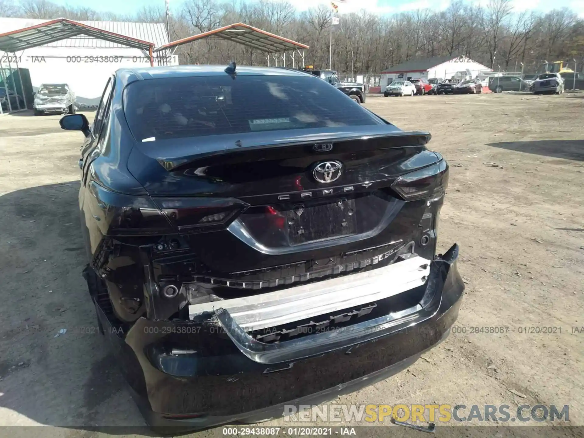 6 Photograph of a damaged car 4T1C11AK0LU992942 TOYOTA CAMRY 2020