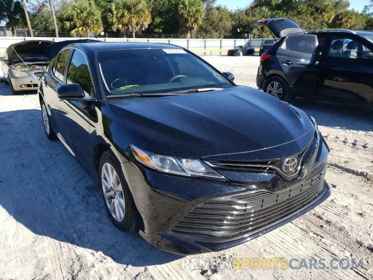 1 Photograph of a damaged car 4T1C11AK0LU995839 TOYOTA CAMRY 2020